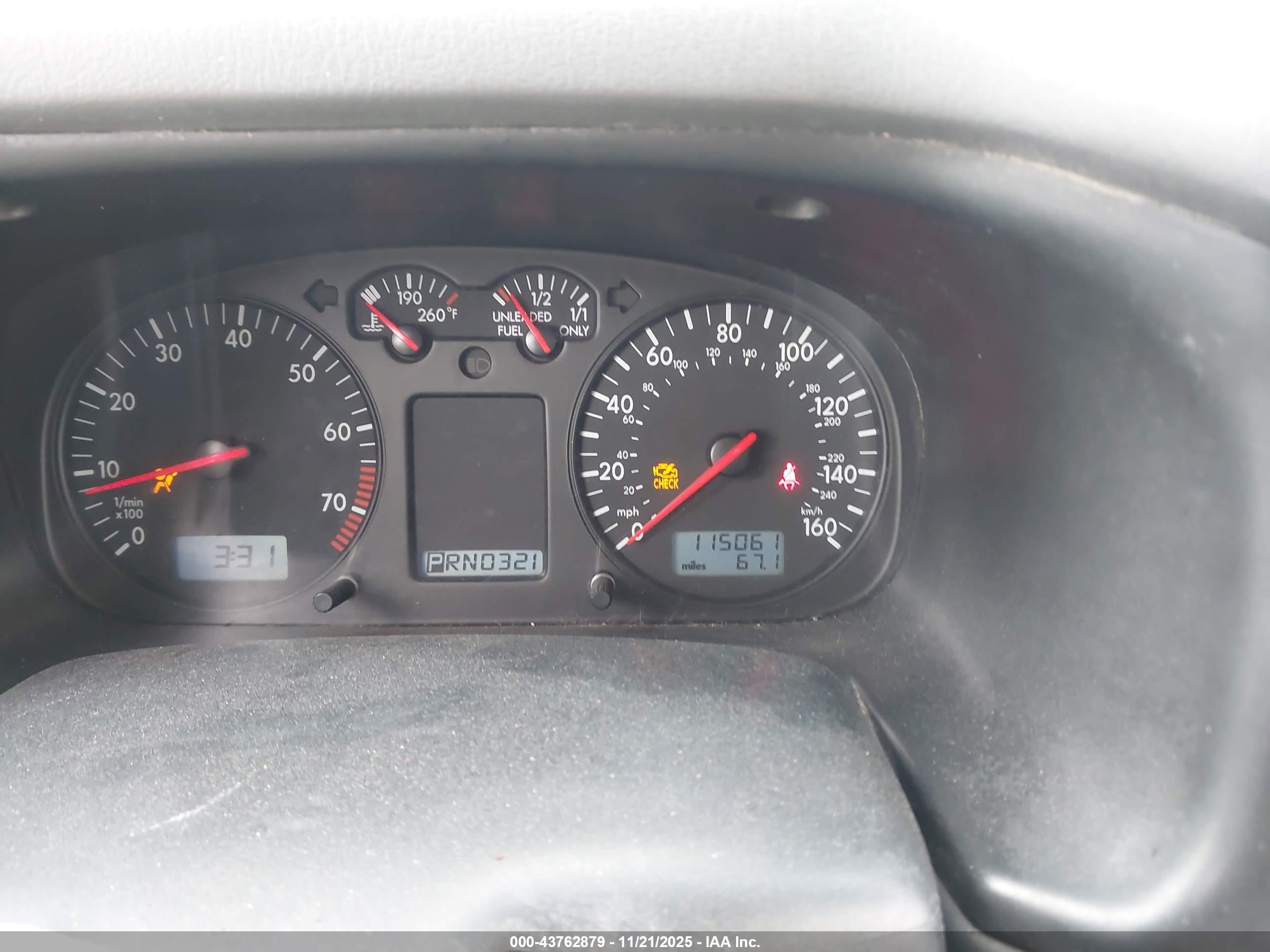 VOLKSWAGEN EUROVAN image 6