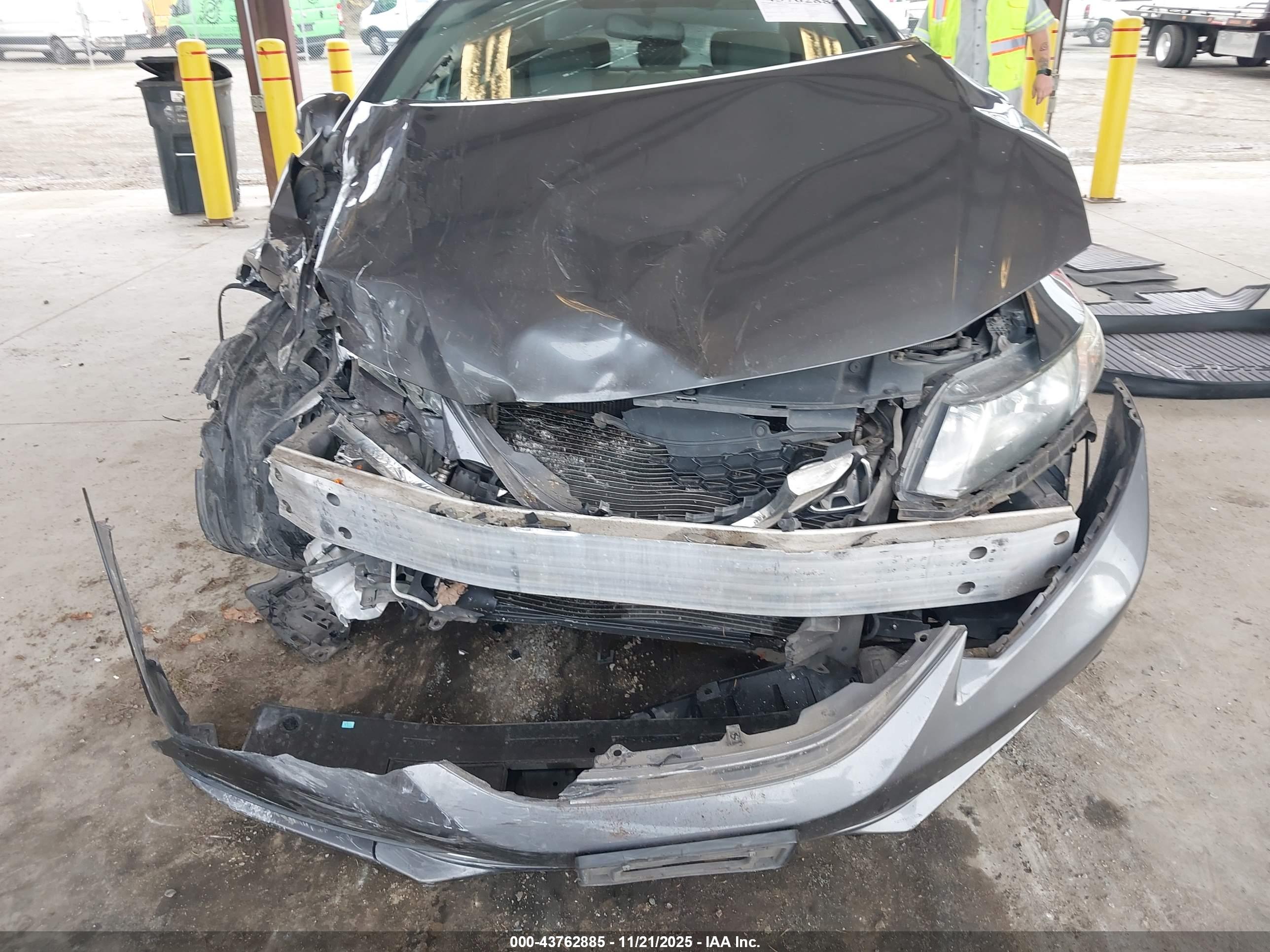 HONDA CIVIC image 6