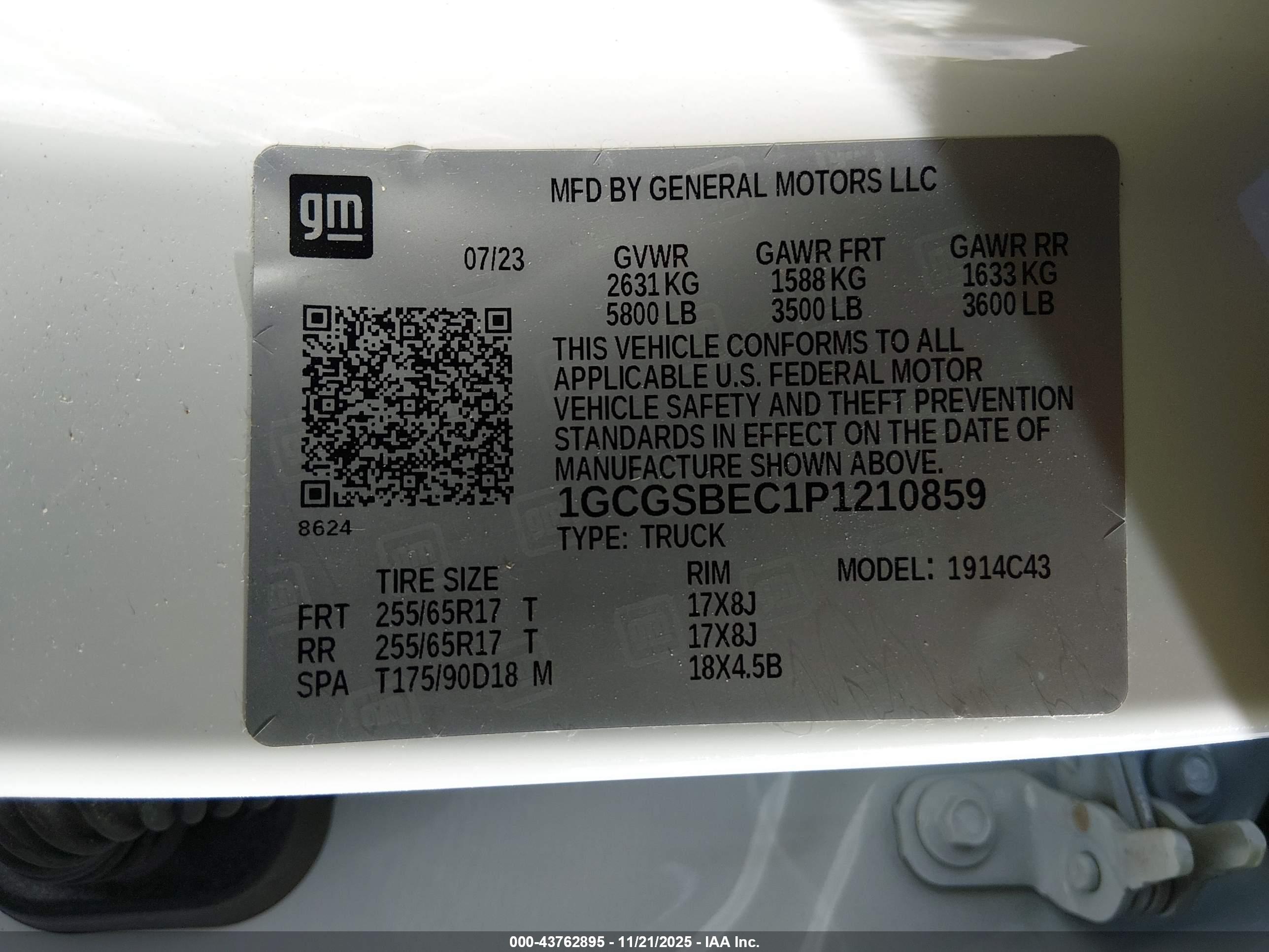 CHEVROLET COLORADO image 9