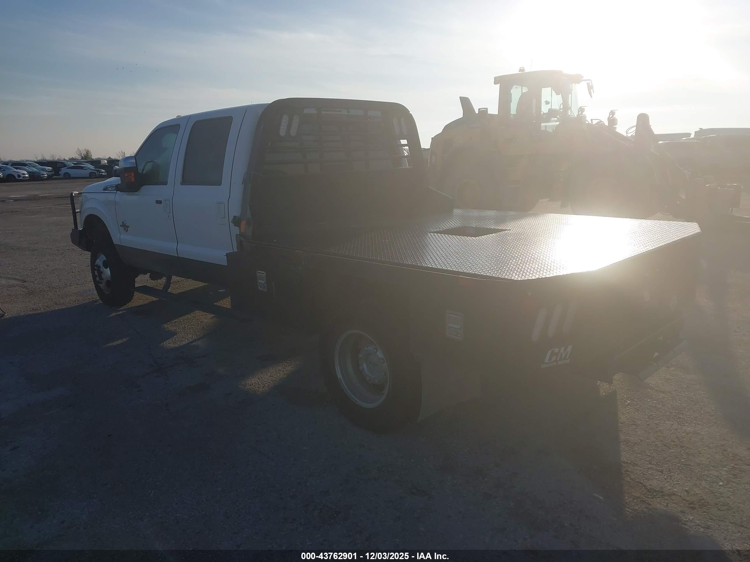 FORD F-350 image 3