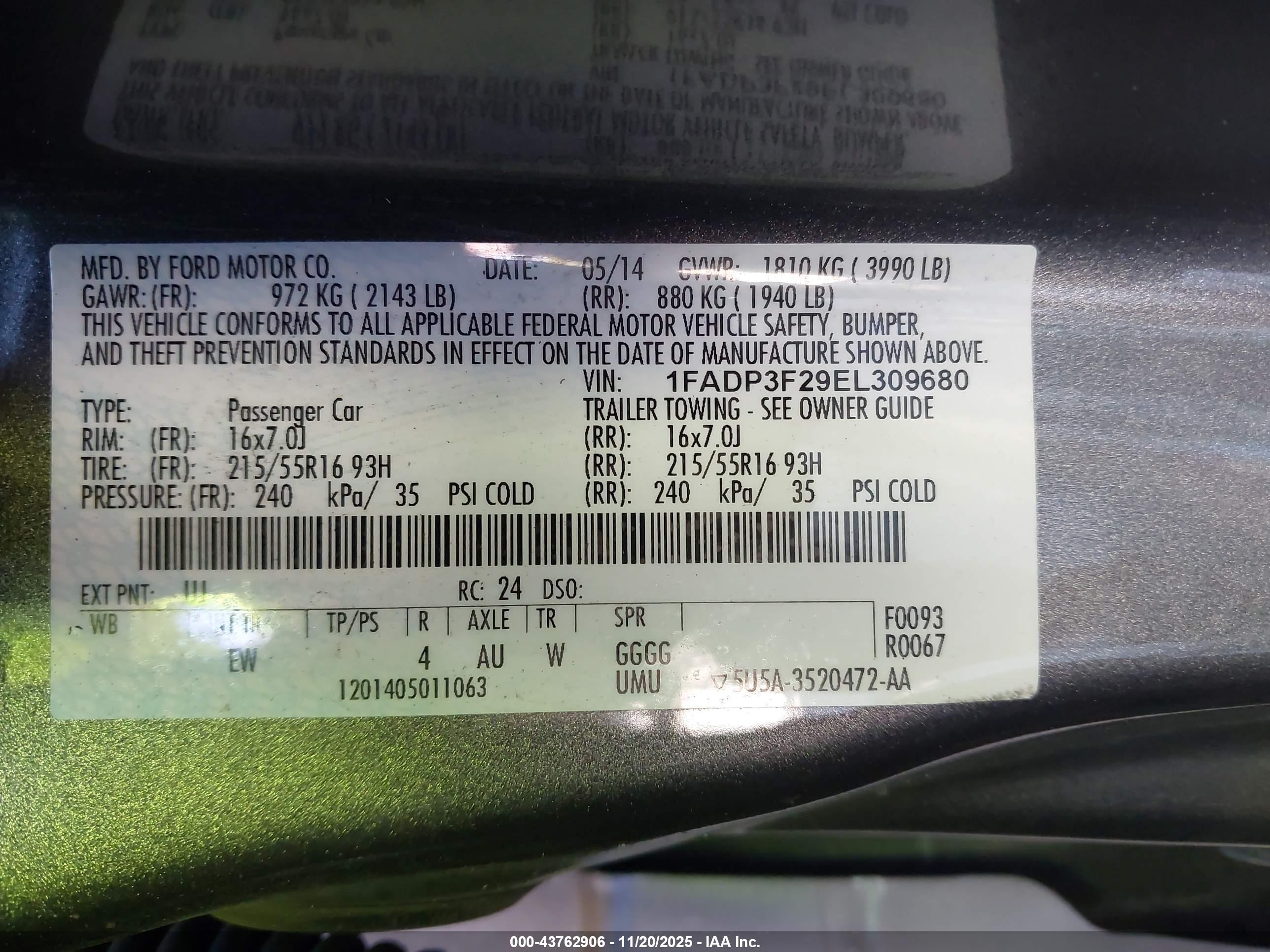 FORD FOCUS image 9
