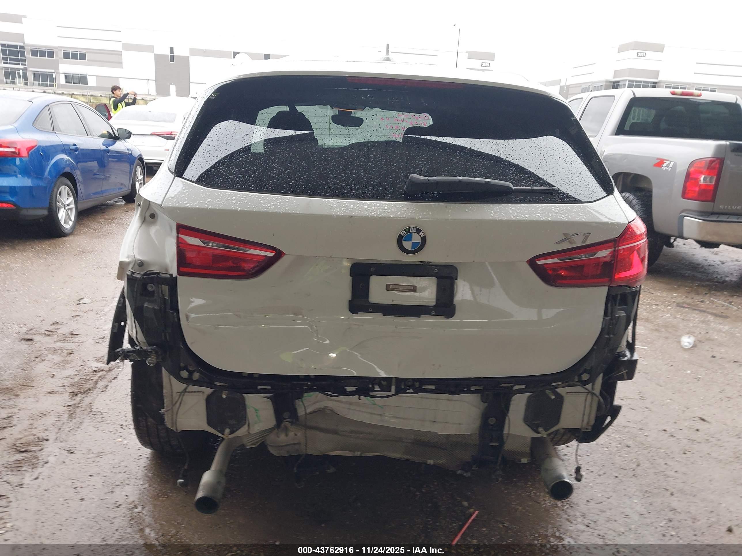 BMW X1 image 6