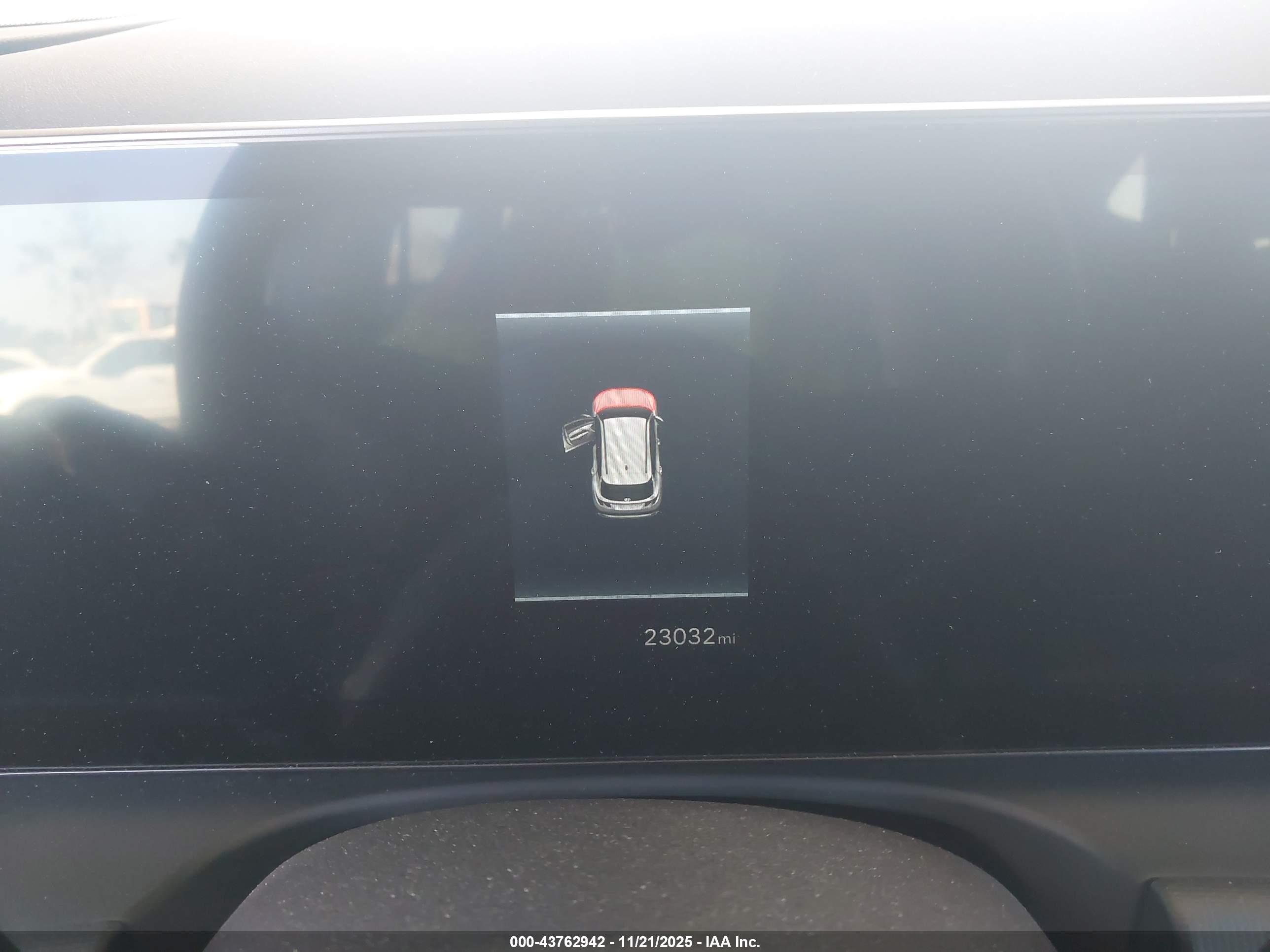 HYUNDAI TUCSON image 7