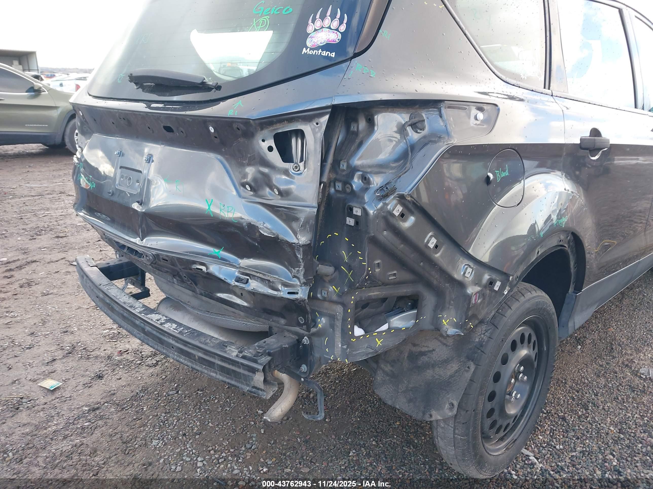 FORD ESCAPE image 6