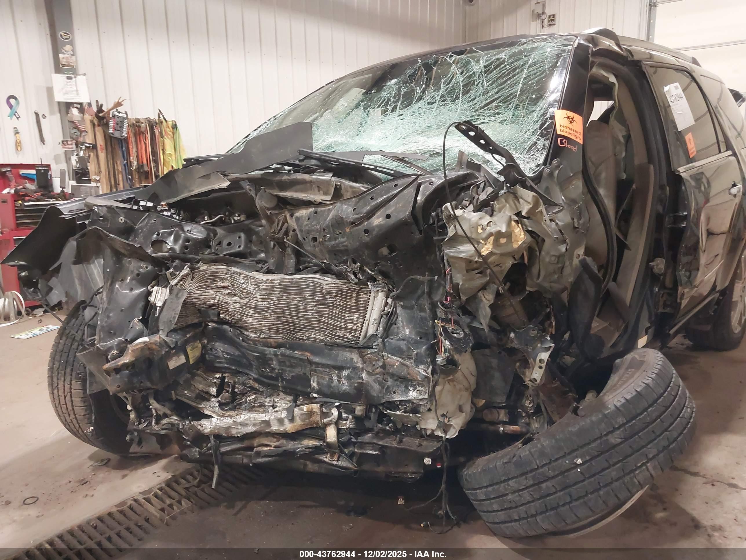 GMC ACADIA image 6
