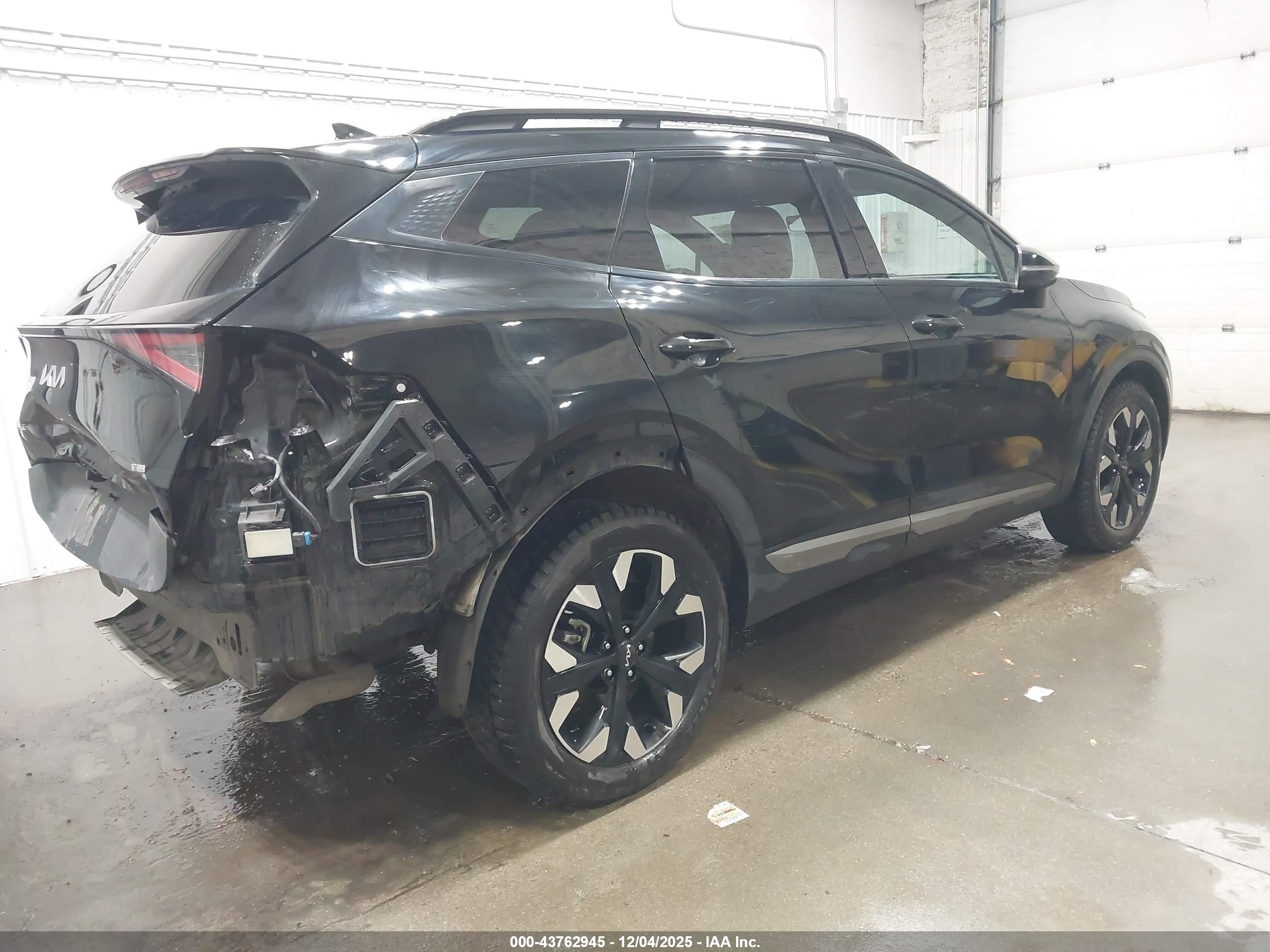 KIA SPORTAGE image 4