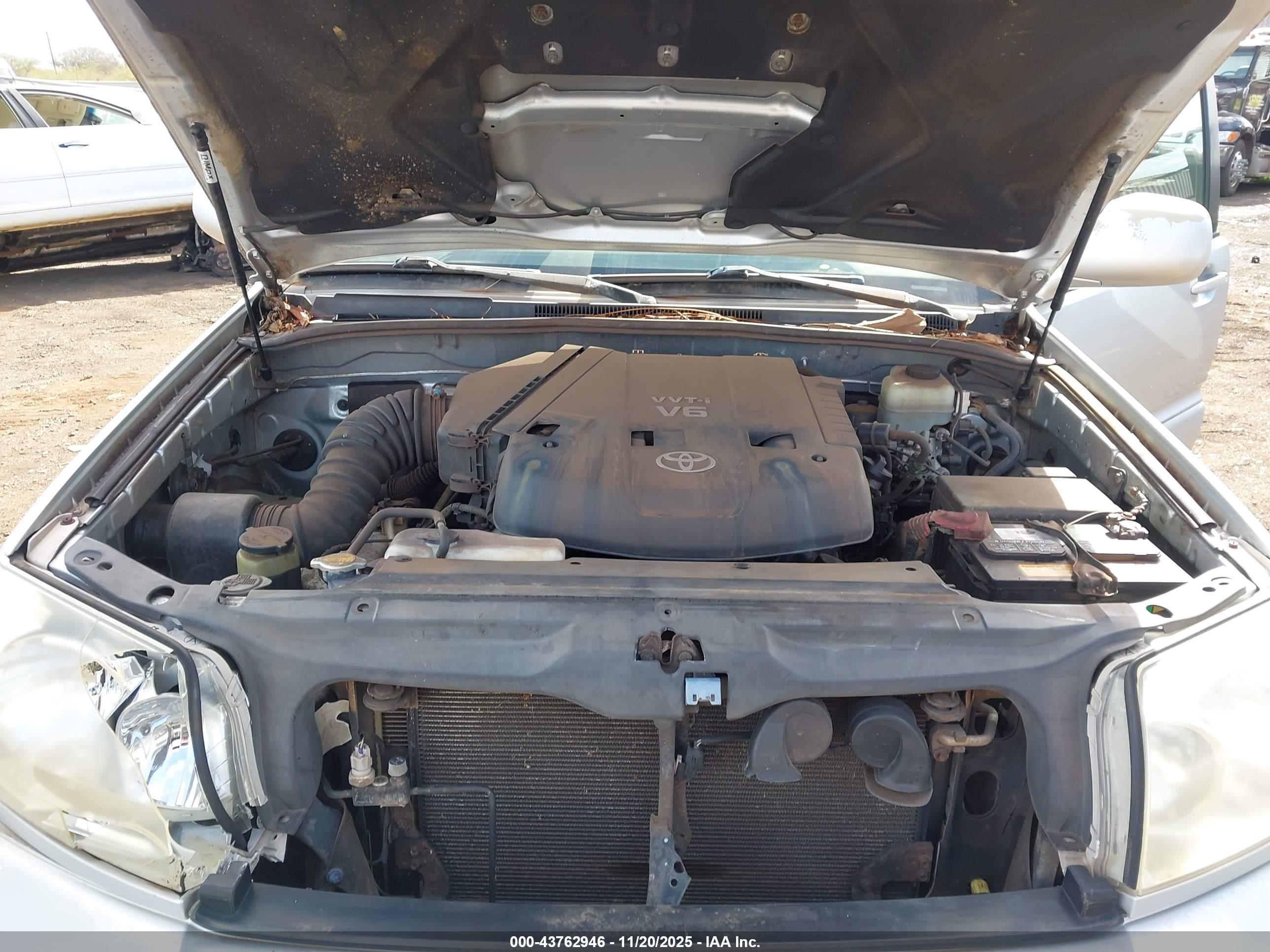 TOYOTA 4RUNNER image 10