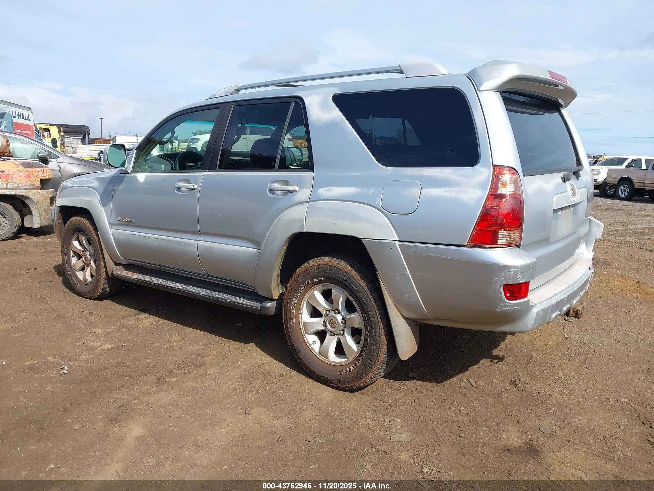 TOYOTA 4RUNNER image 3