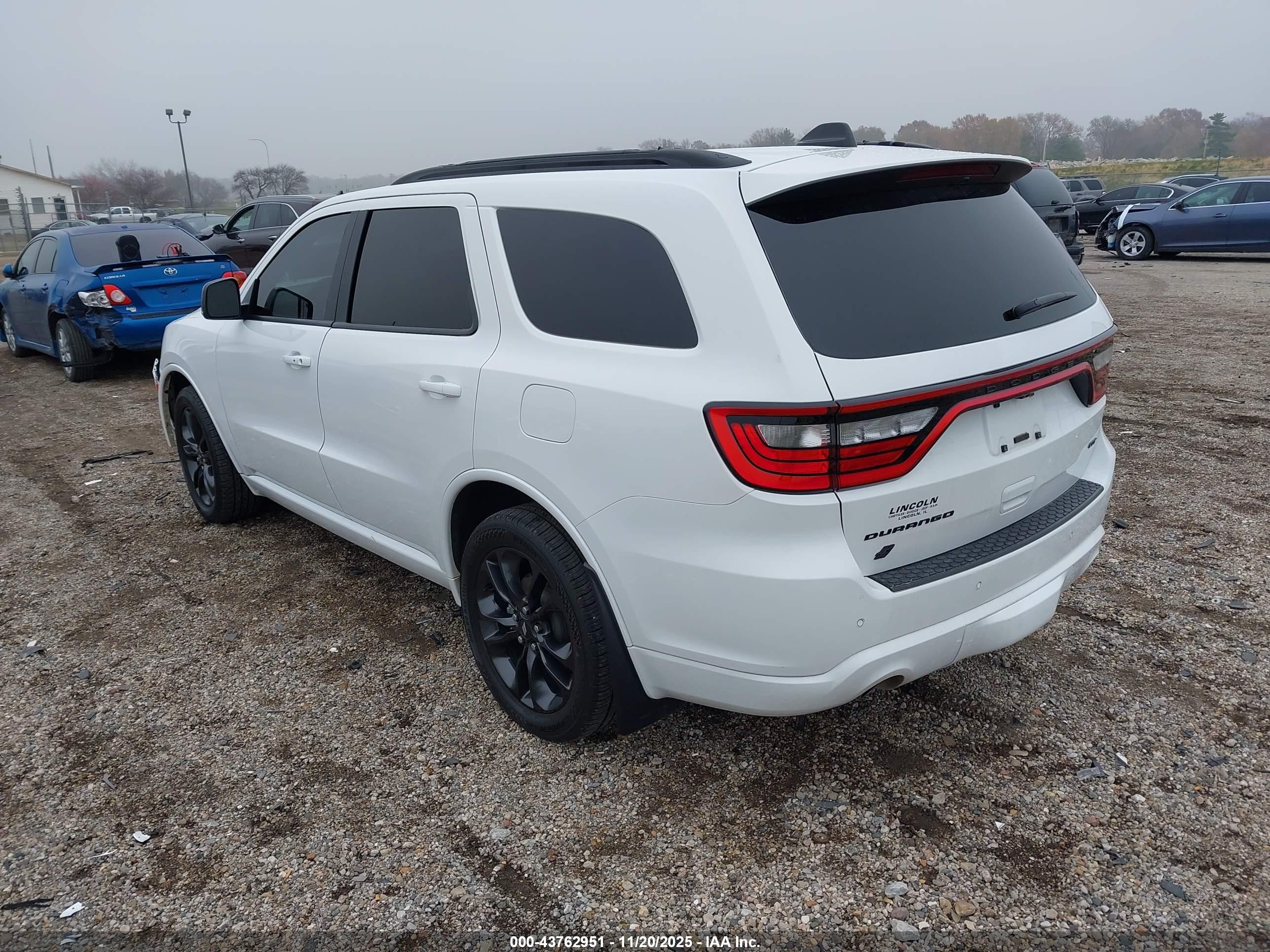 DODGE DURANGO image 3