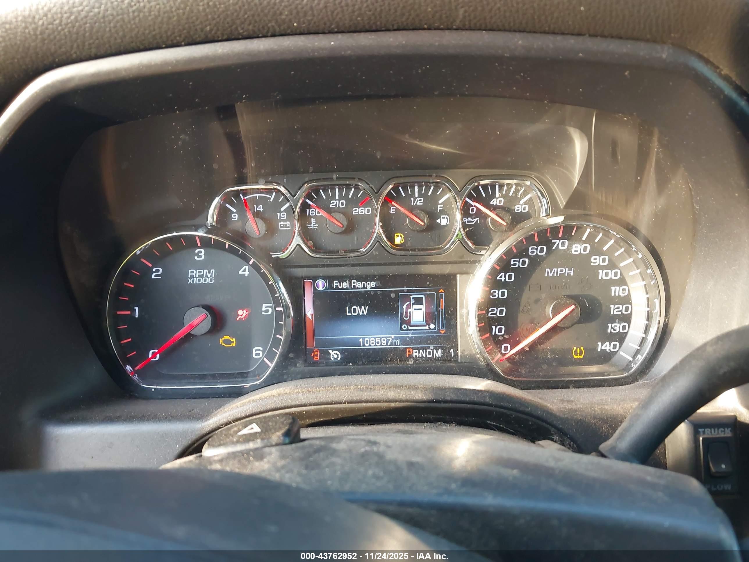 GMC SIERRA image 7