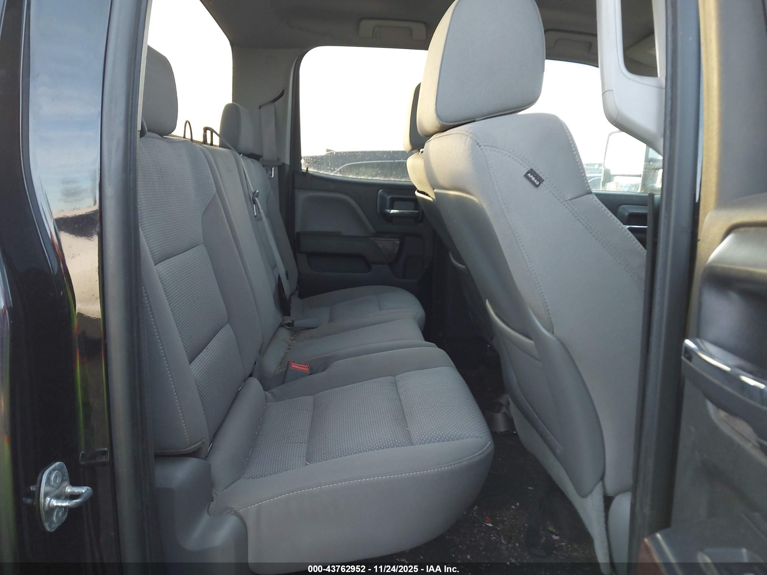 GMC SIERRA image 8