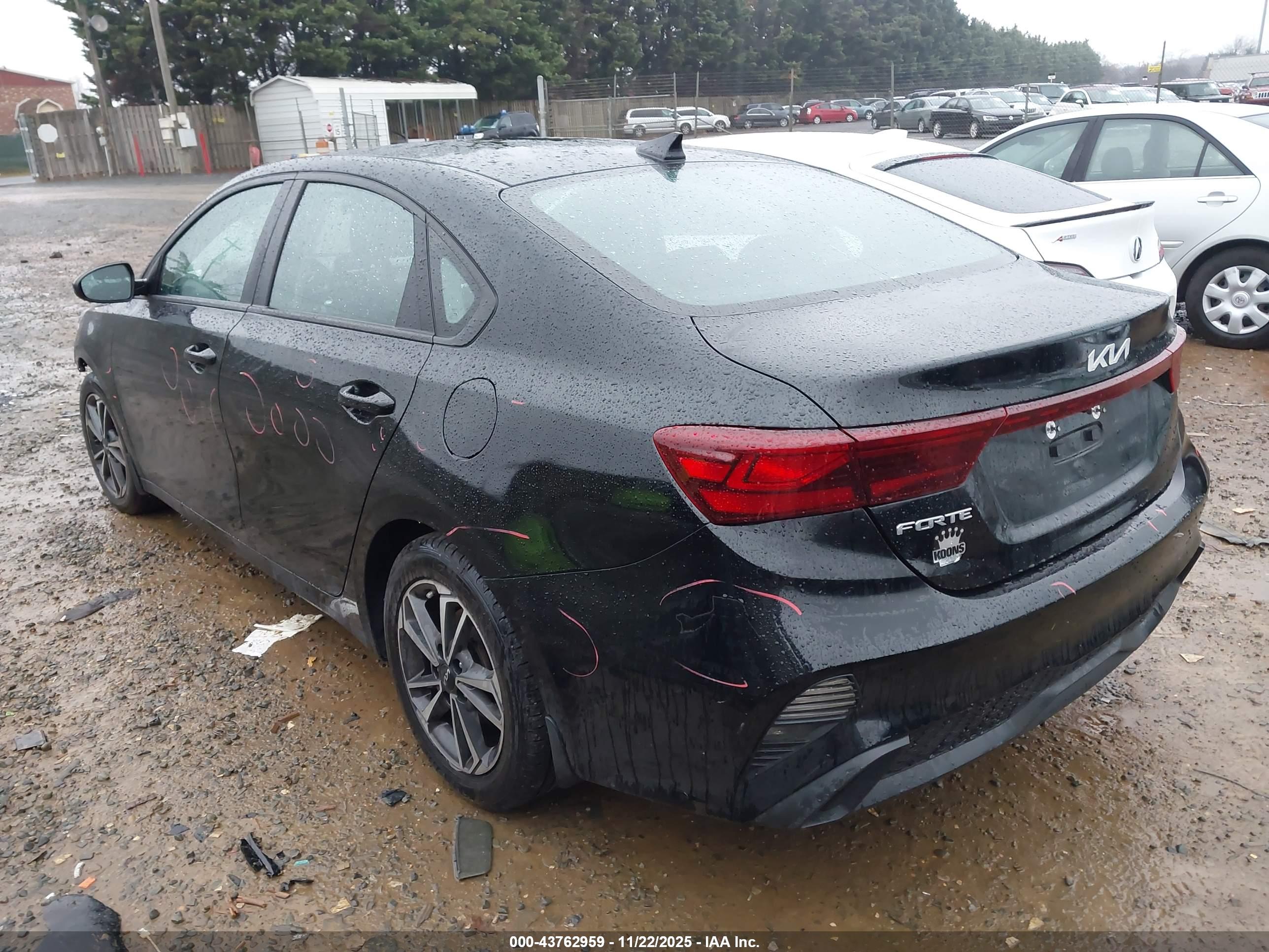 KIA FORTE image 3
