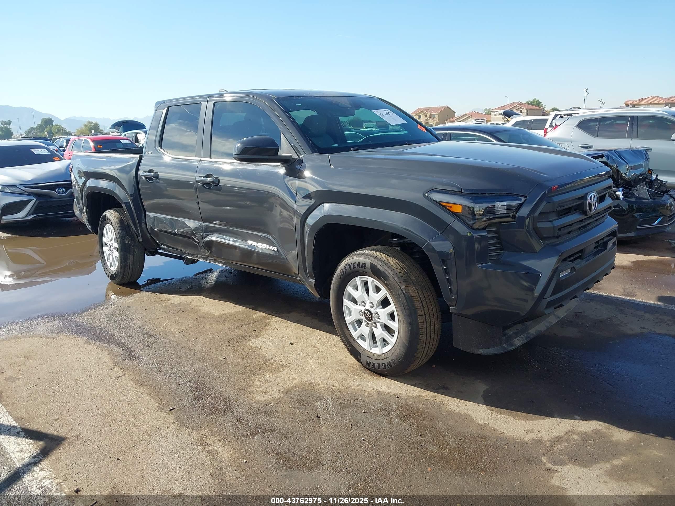 TOYOTA TACOMA image 6