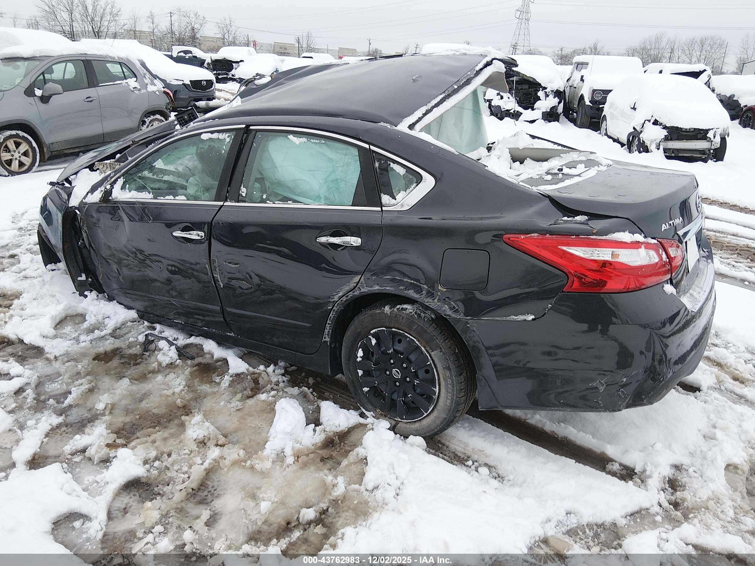 NISSAN ALTIMA image 3