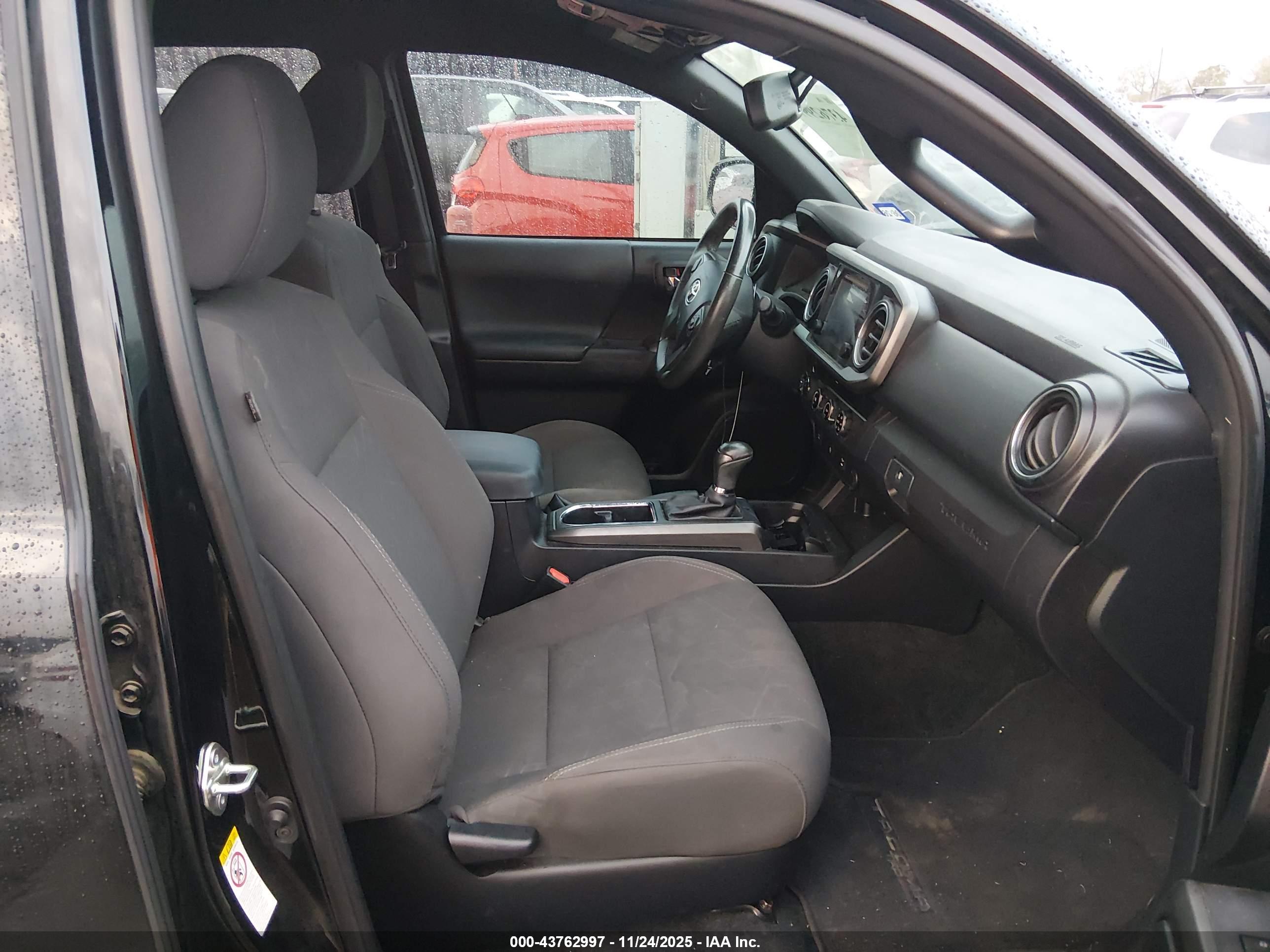 TOYOTA TACOMA image 5