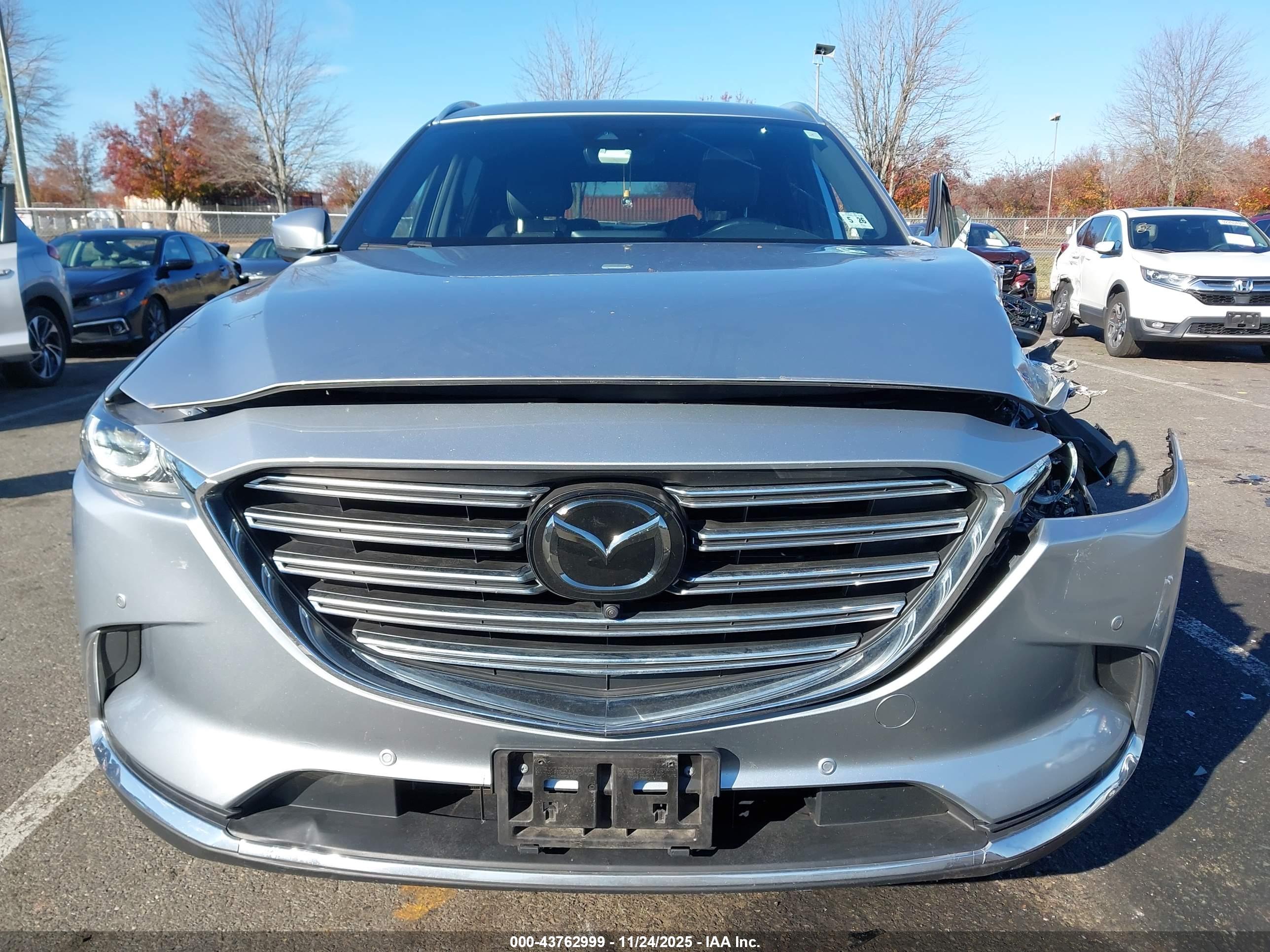MAZDA CX-9 image 6