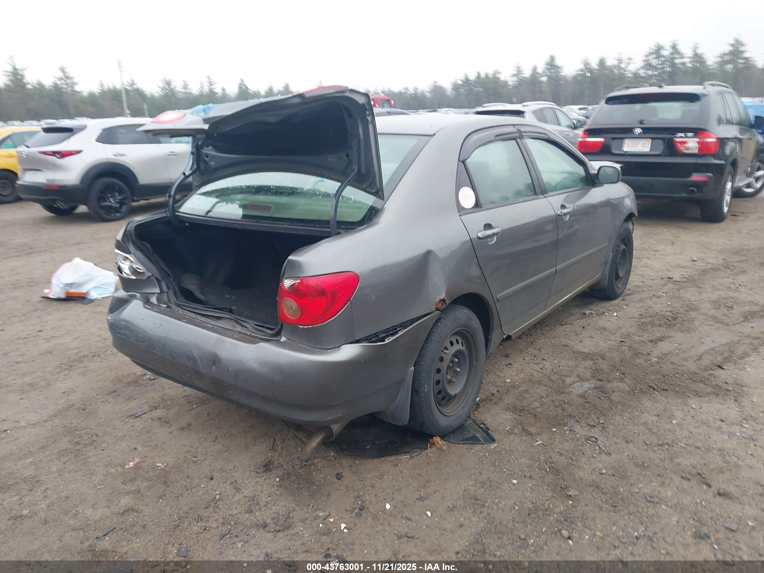 TOYOTA COROLLA image 4