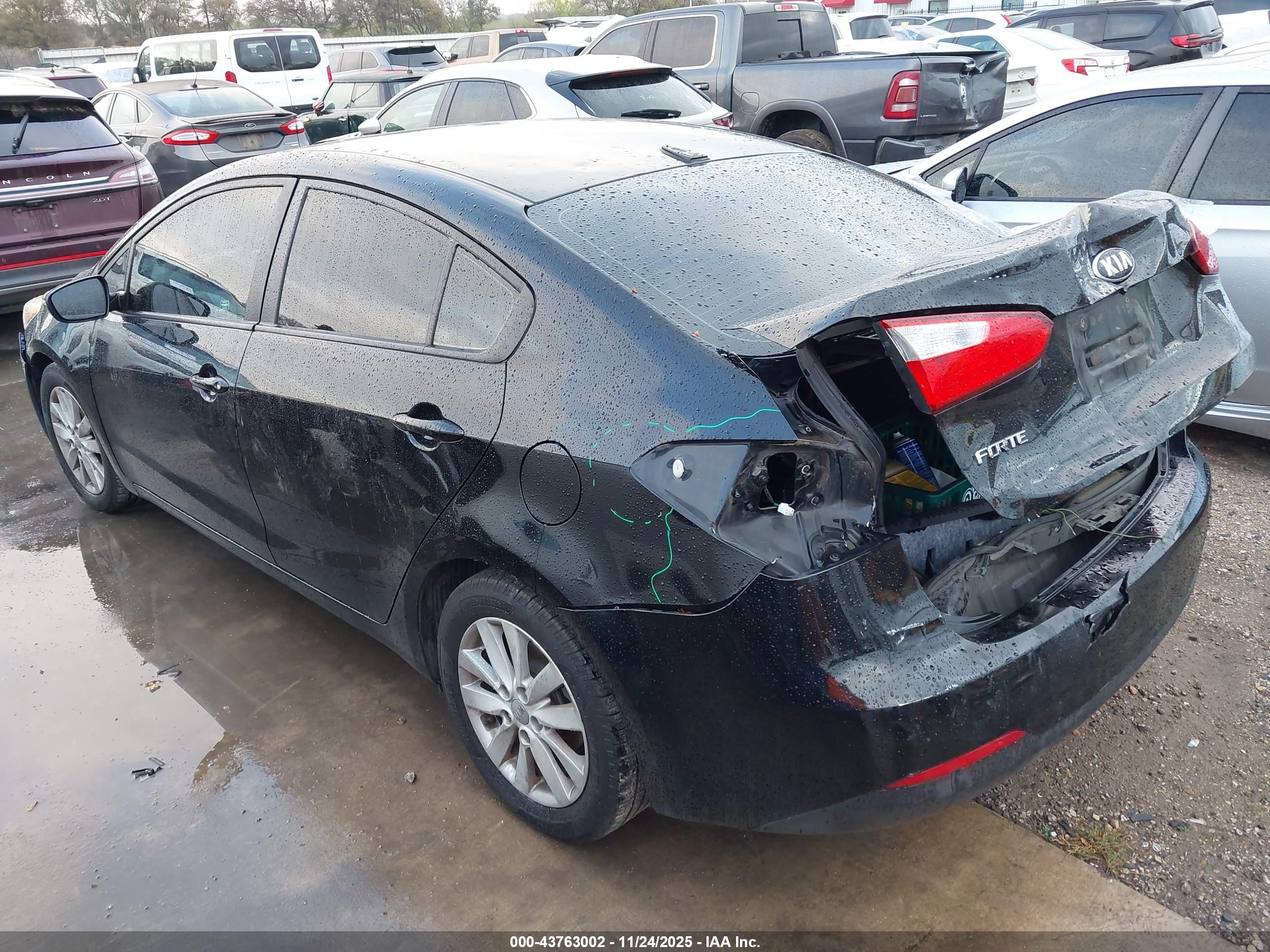 KIA FORTE image 3