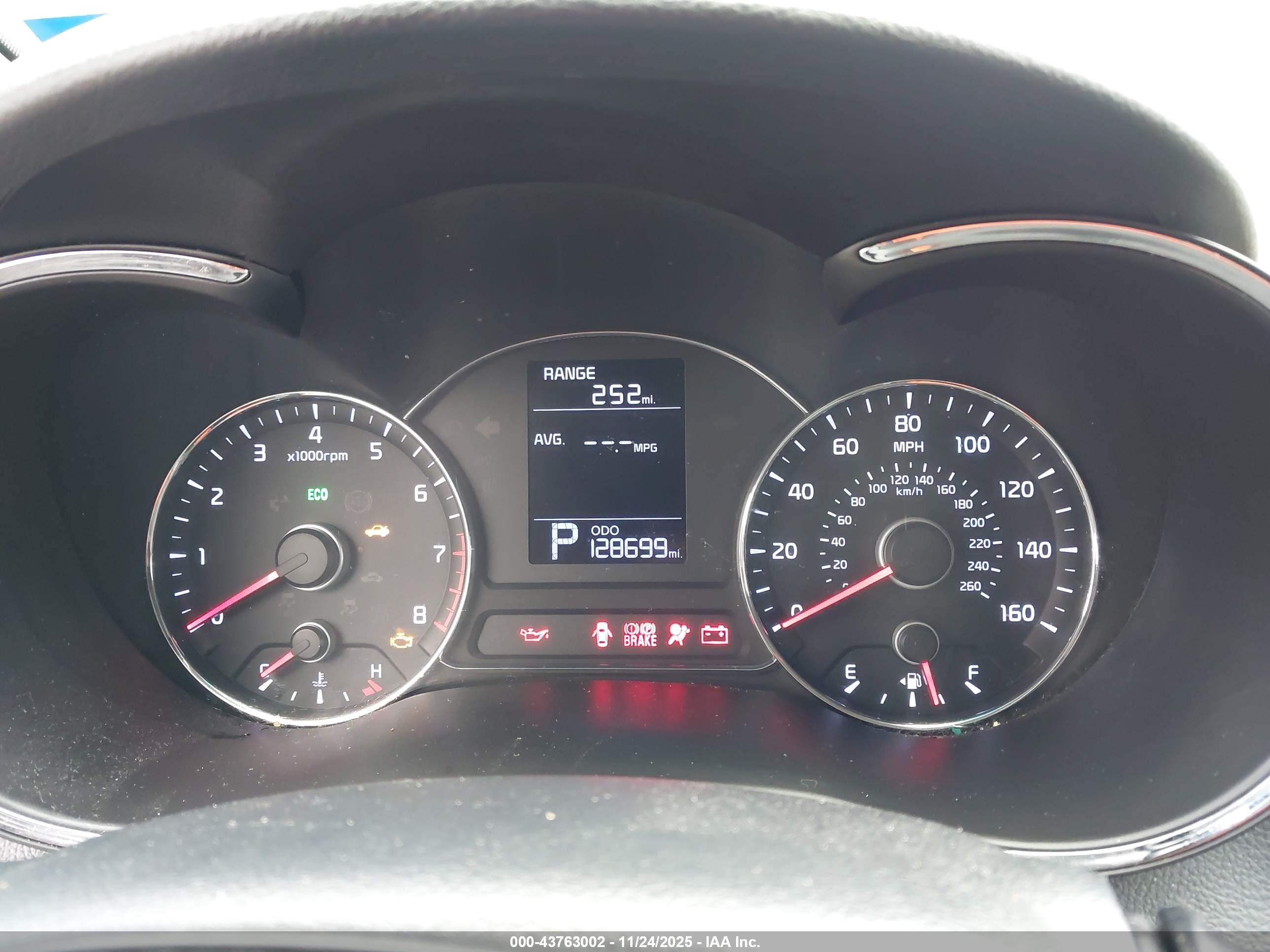 KIA FORTE image 7