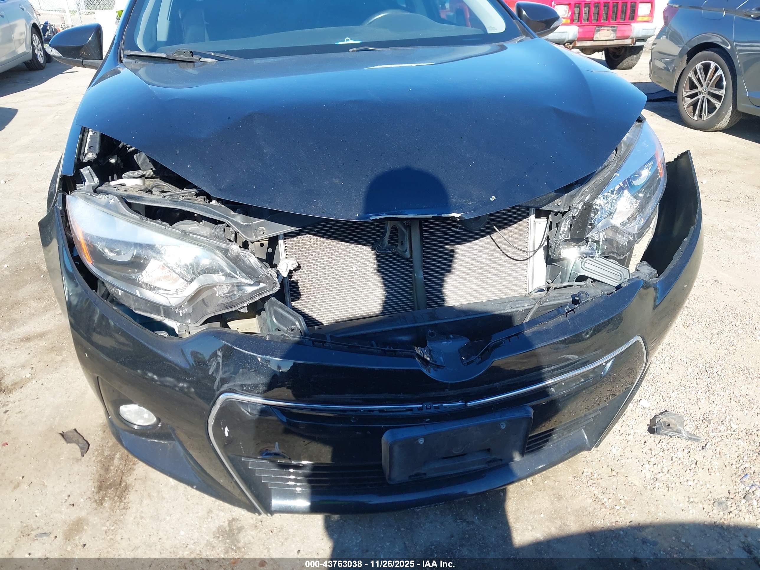 TOYOTA COROLLA image 6