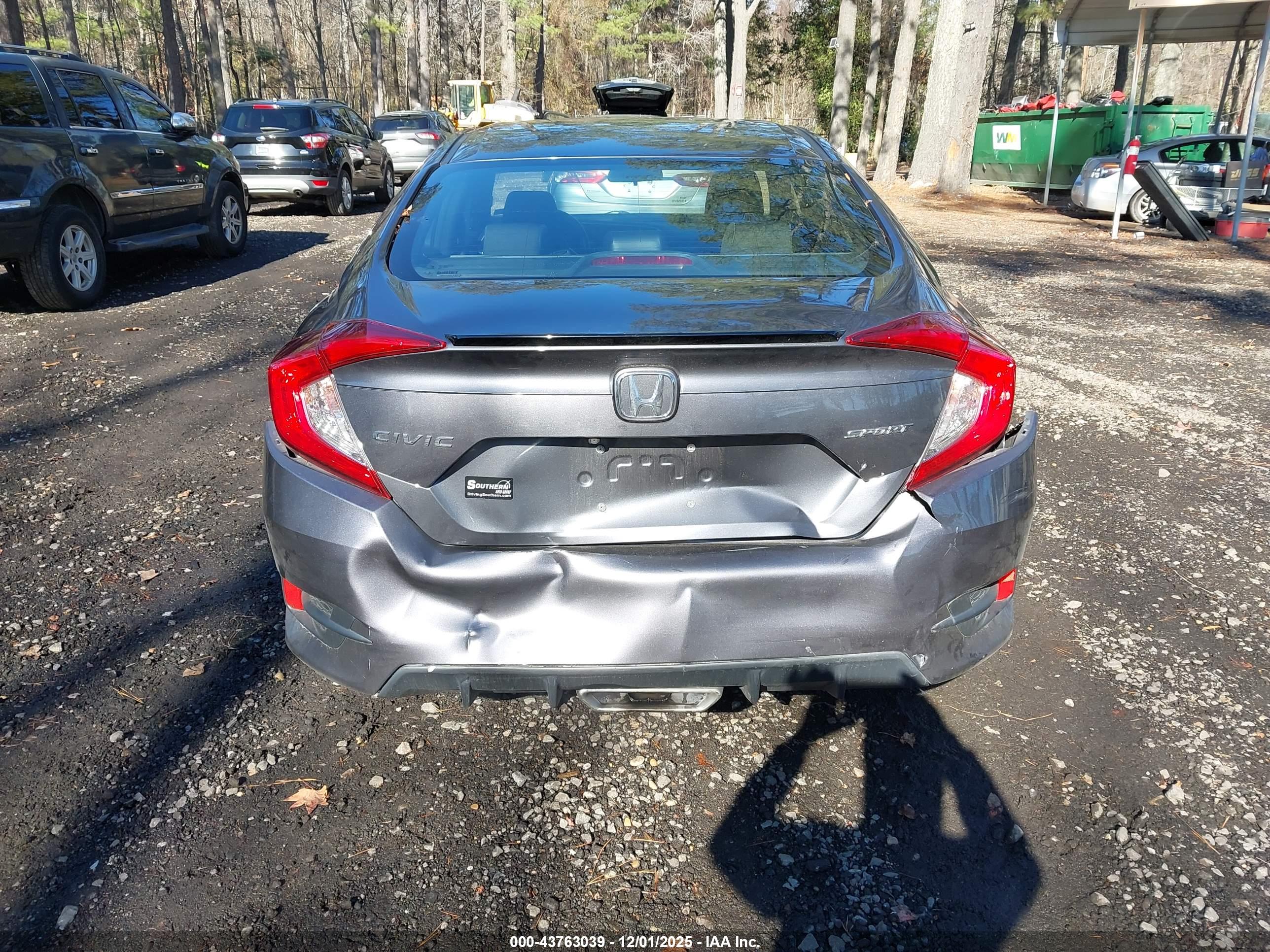 HONDA CIVIC image 6