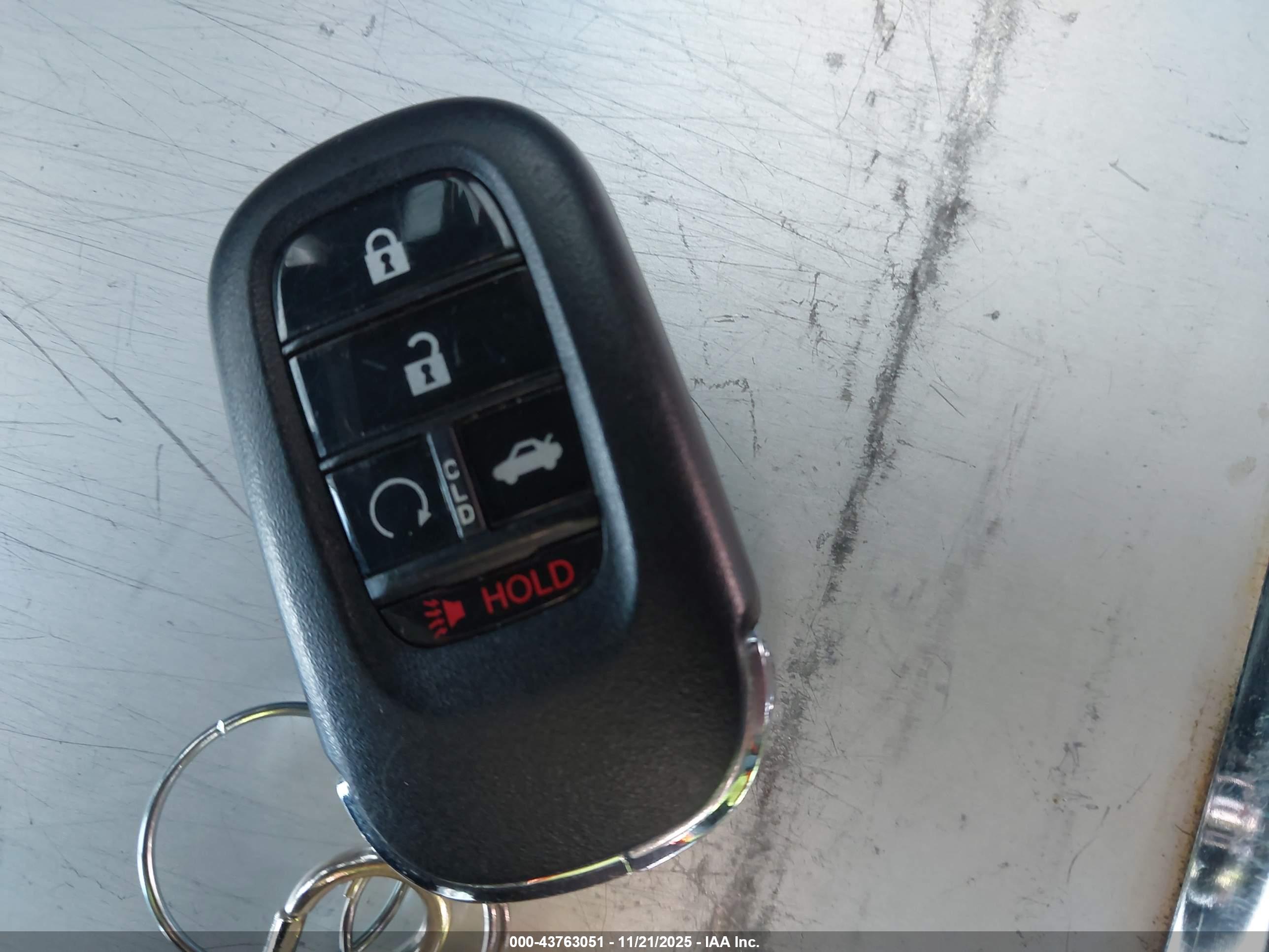 HONDA CIVIC image 11