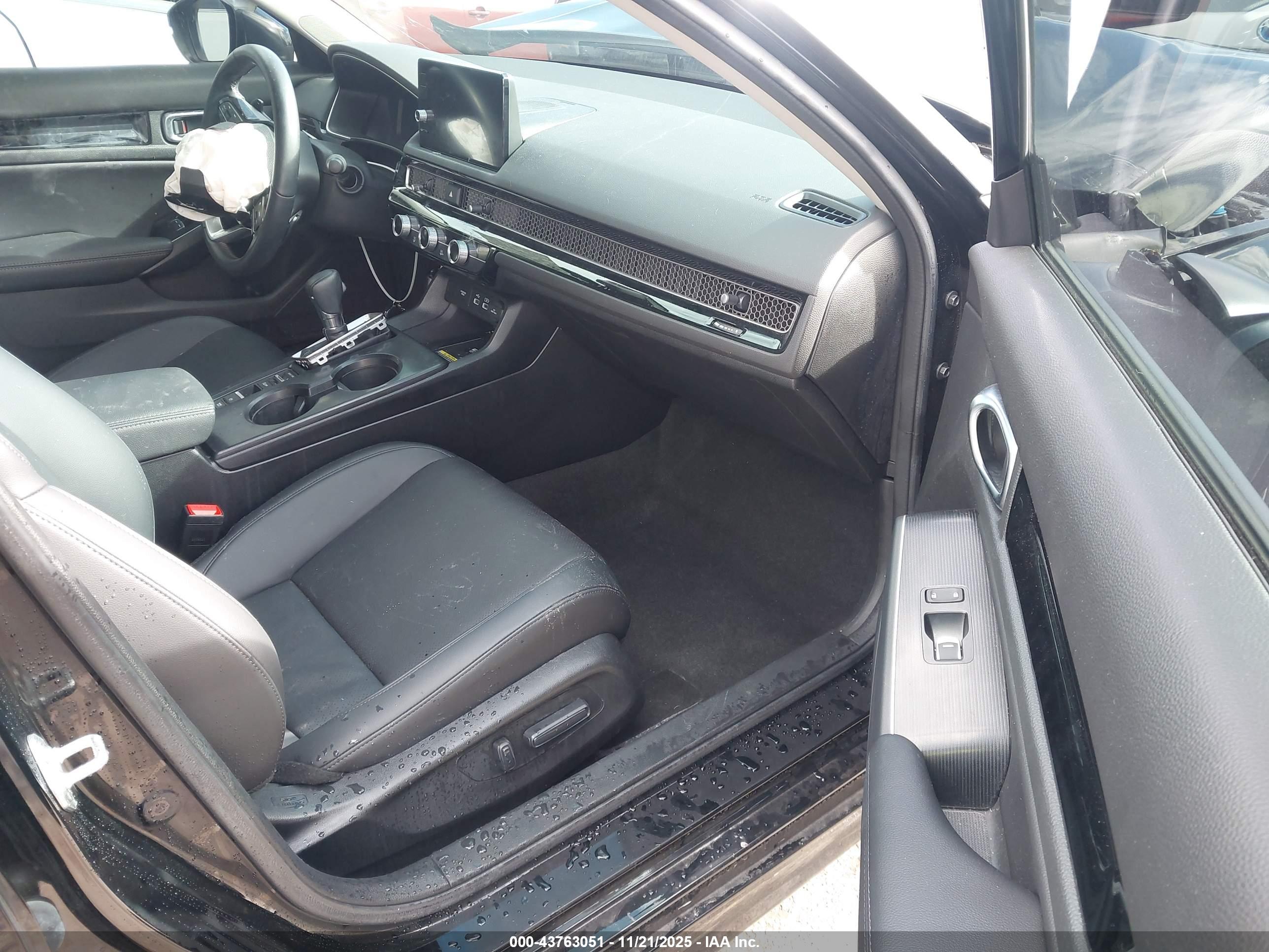 HONDA CIVIC image 5