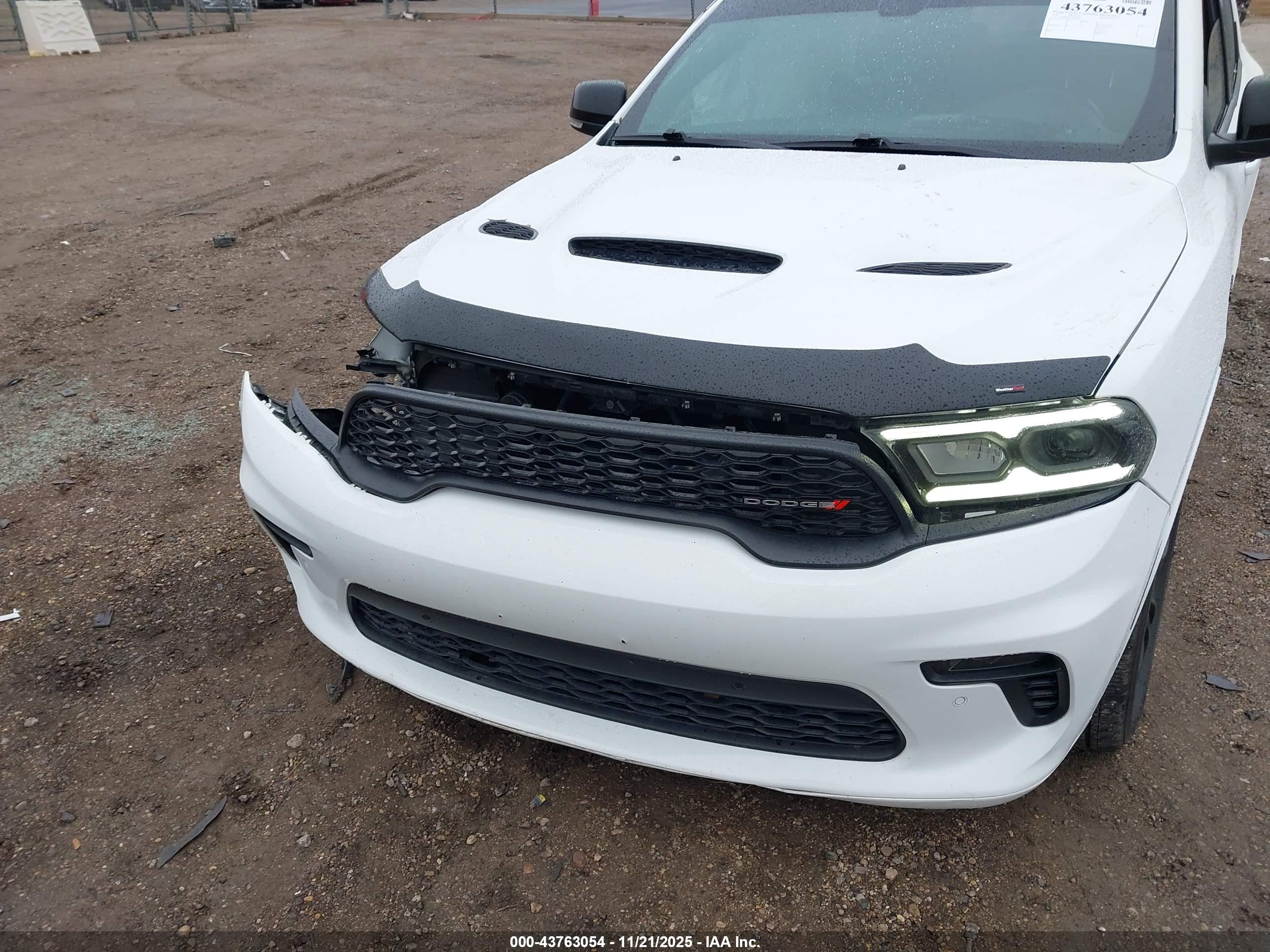 DODGE DURANGO image 6