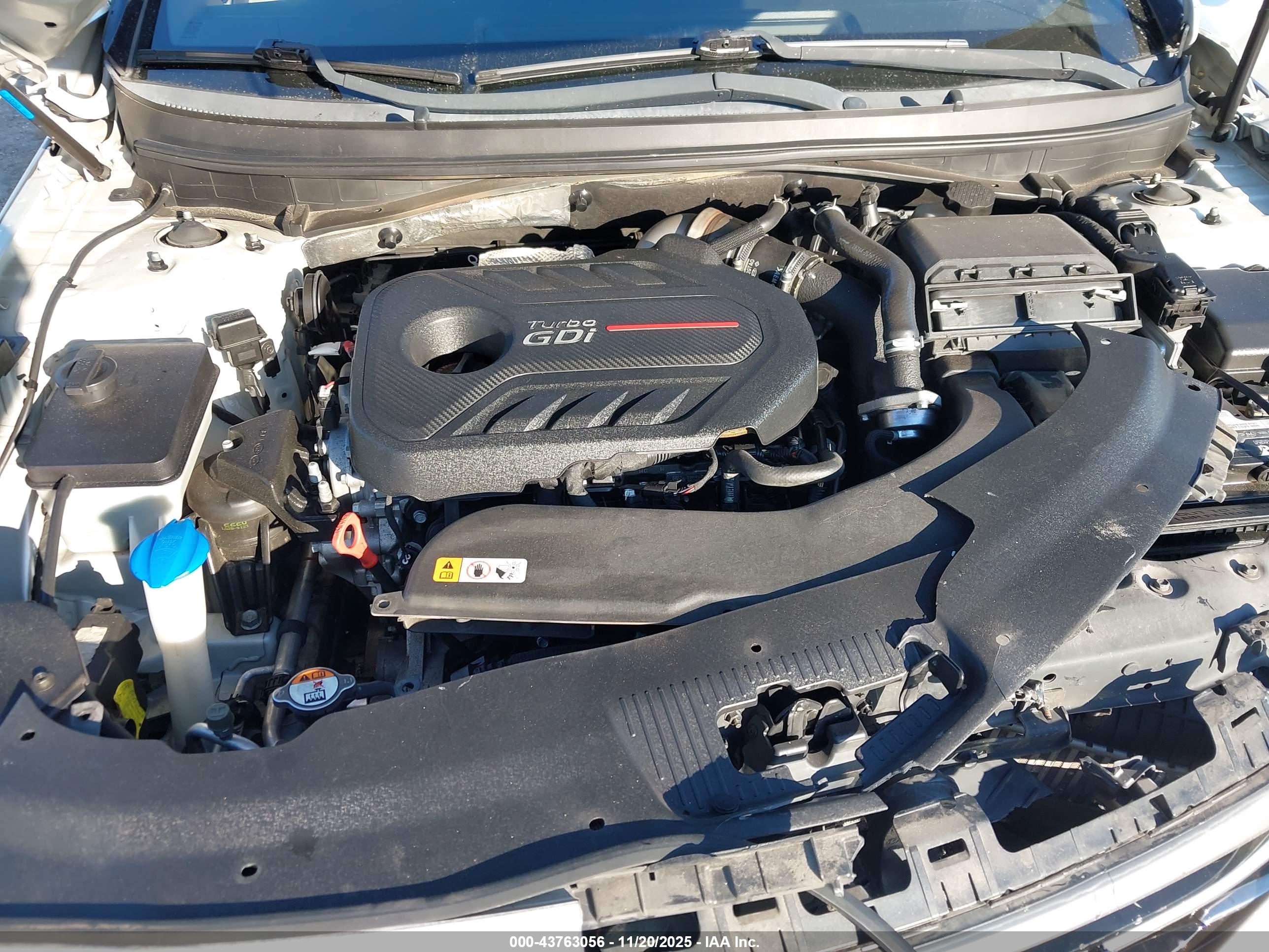 HYUNDAI SONATA image 10