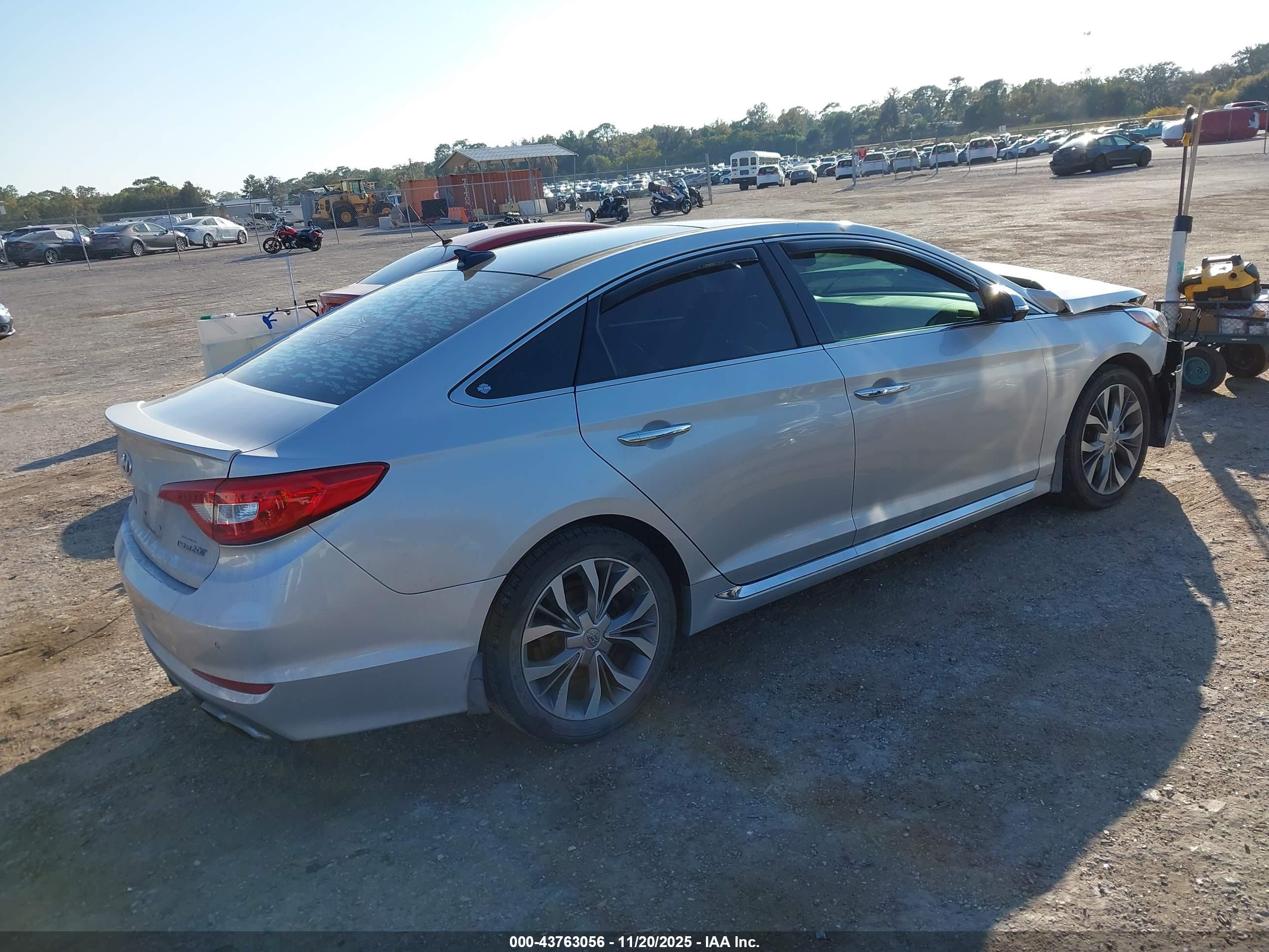 HYUNDAI SONATA image 4