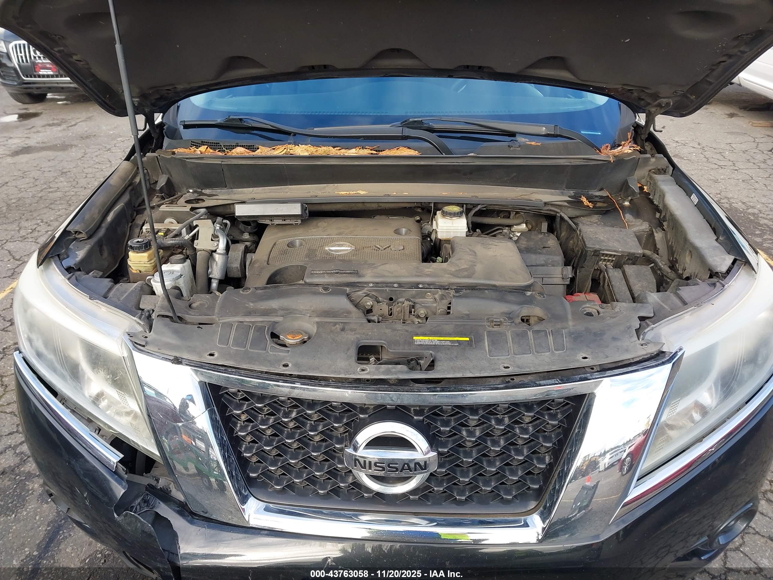 NISSAN PATHFINDER image 10