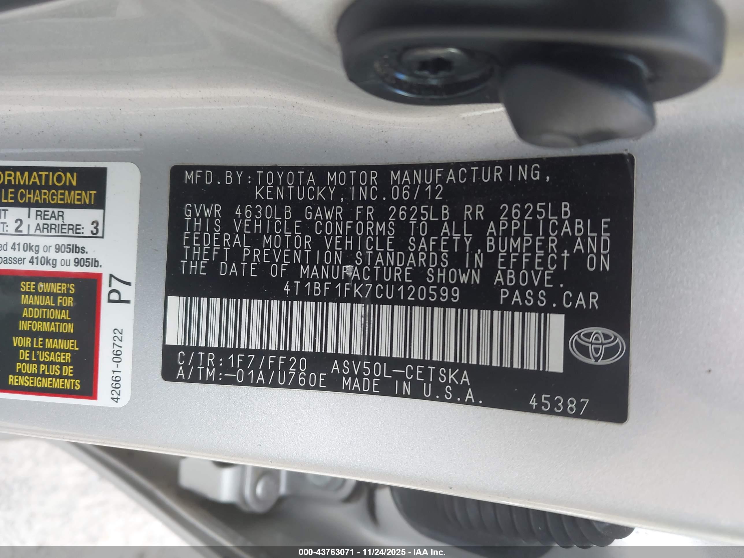 TOYOTA CAMRY image 9