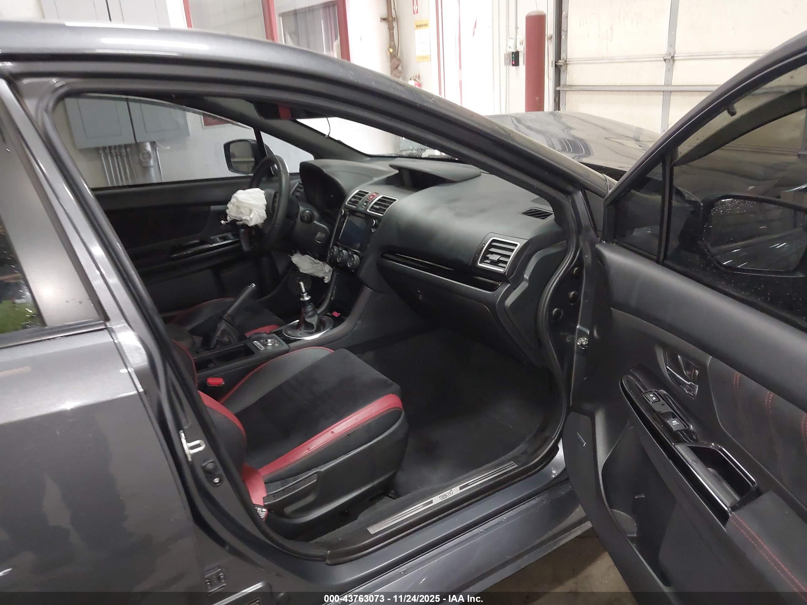 SUBARU WRX image 5