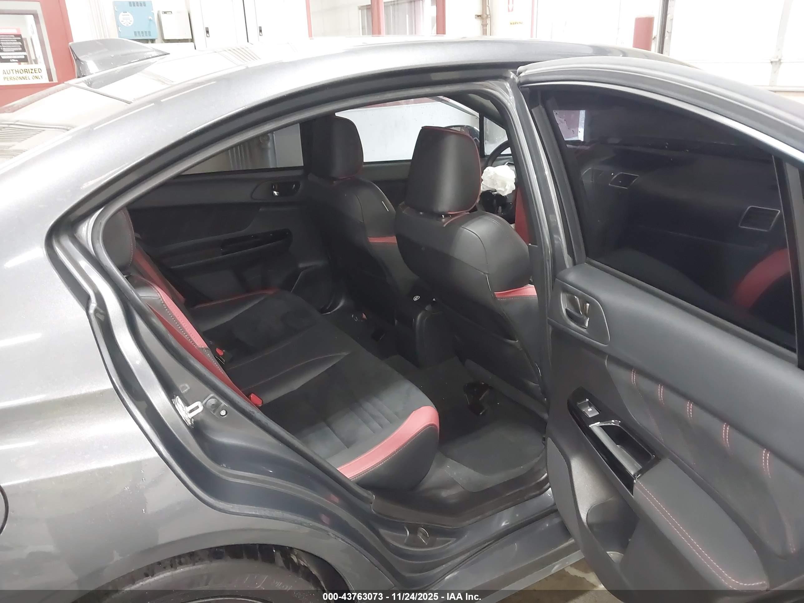 SUBARU WRX image 8