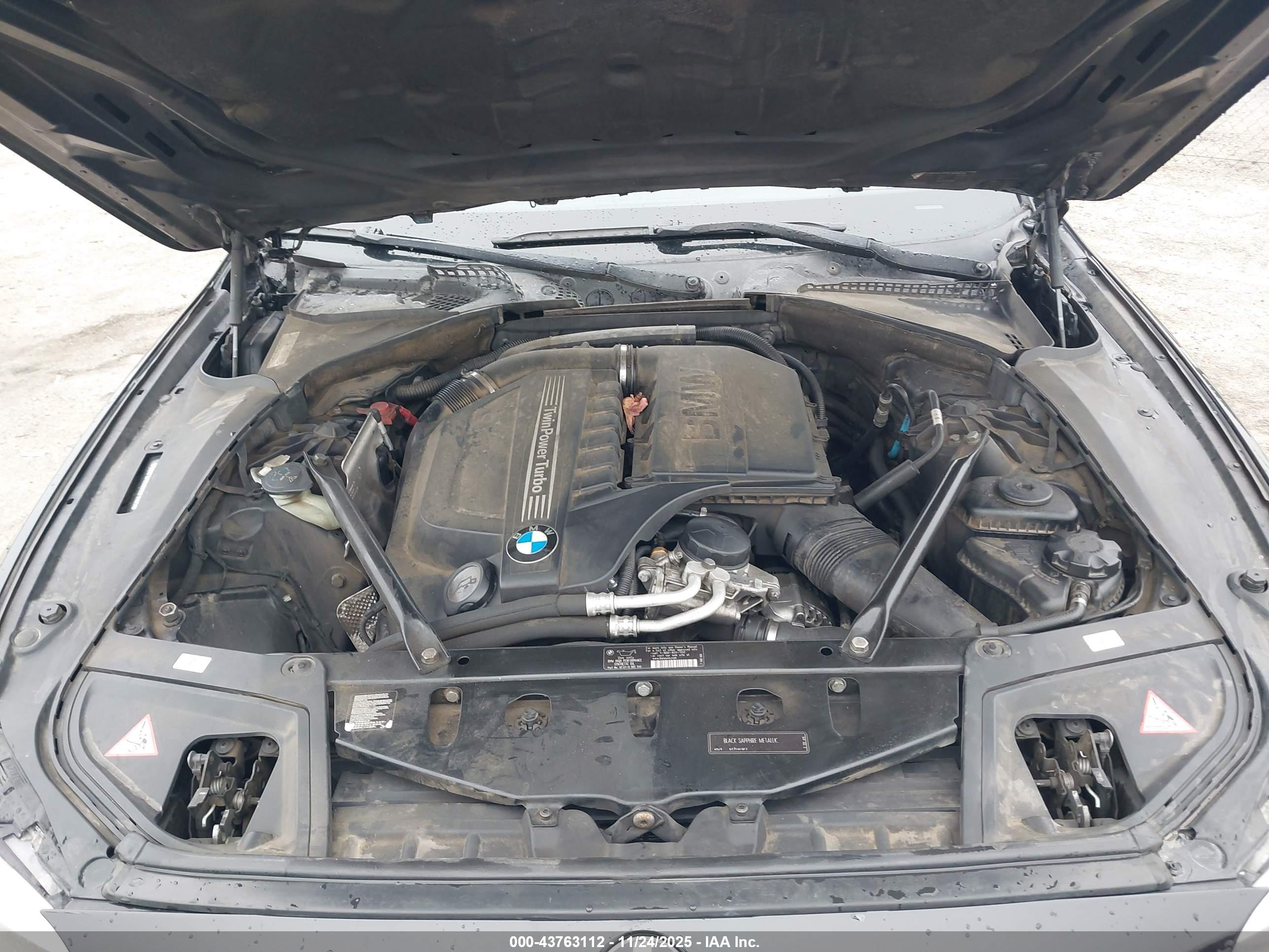 BMW 535I image 10