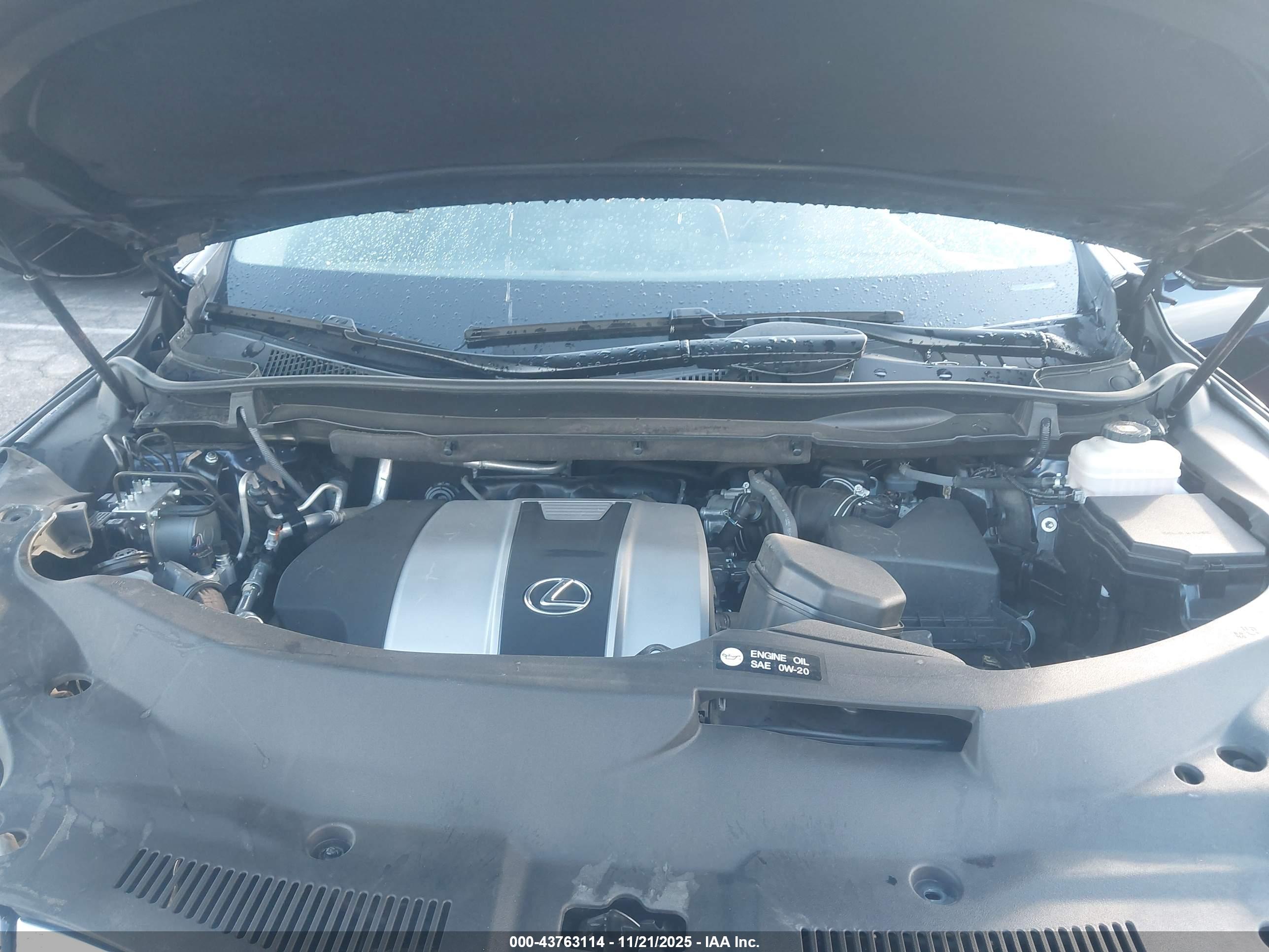 LEXUS RX image 10