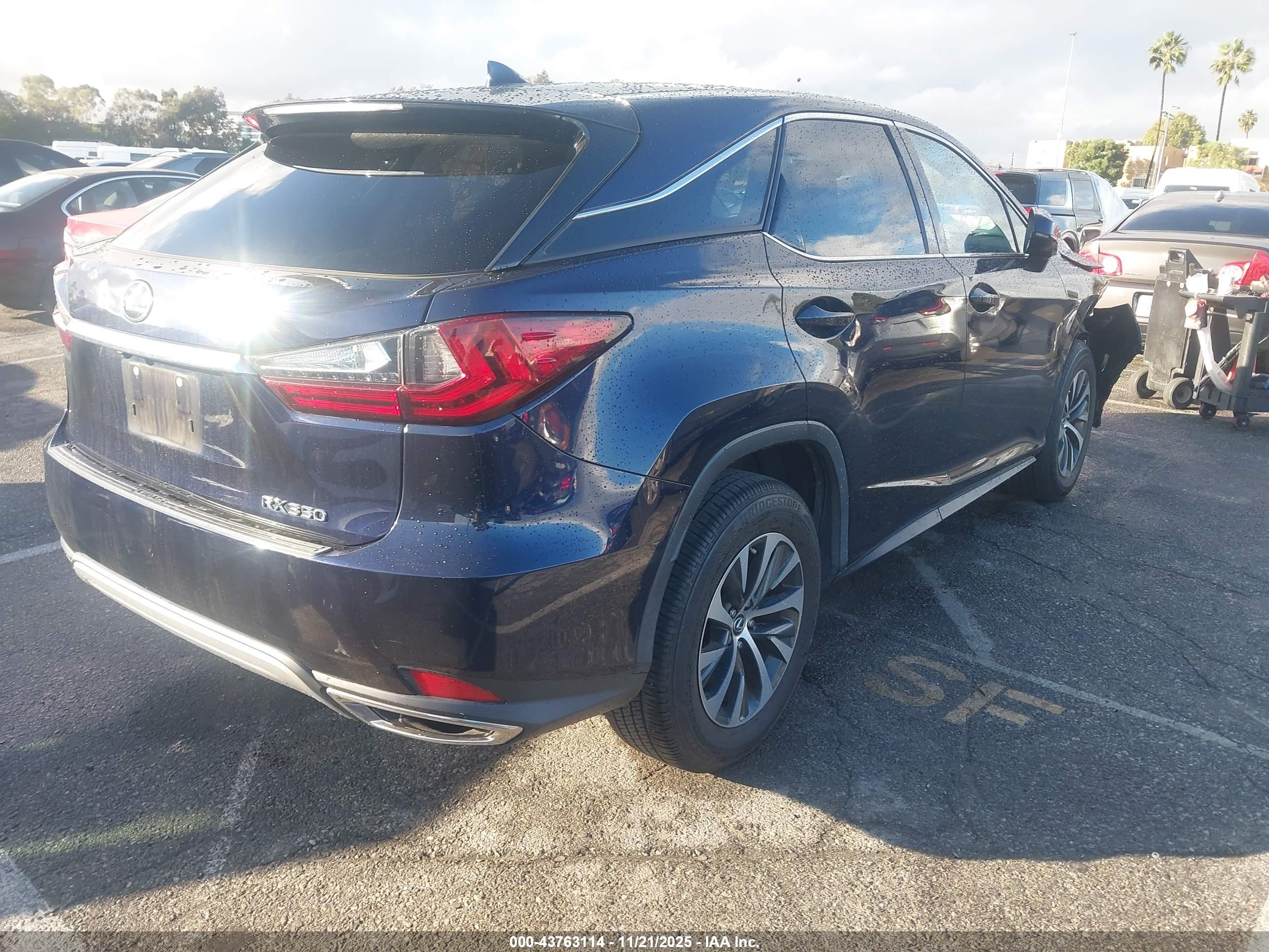 LEXUS RX image 4