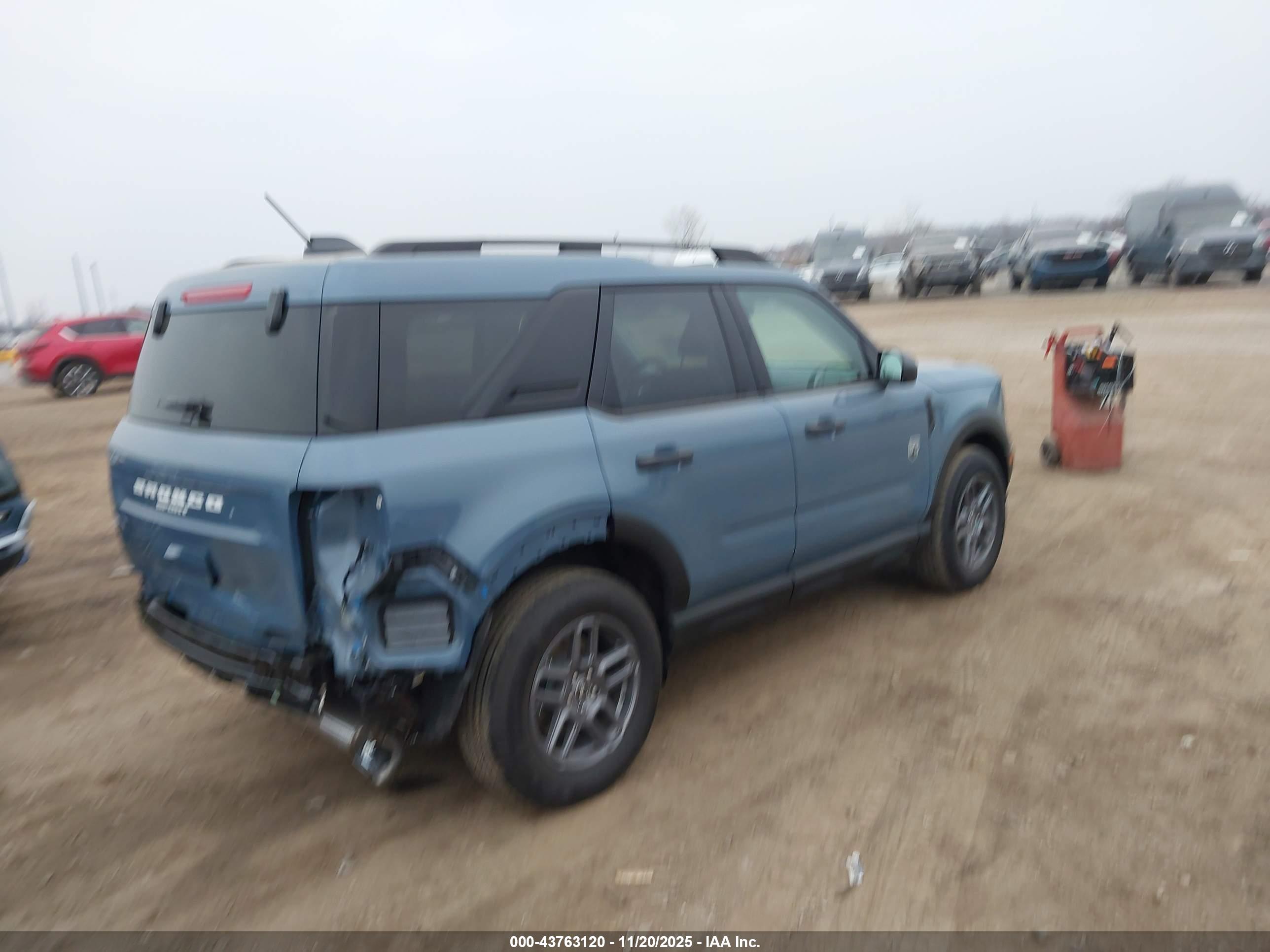 FORD BRONCO image 4