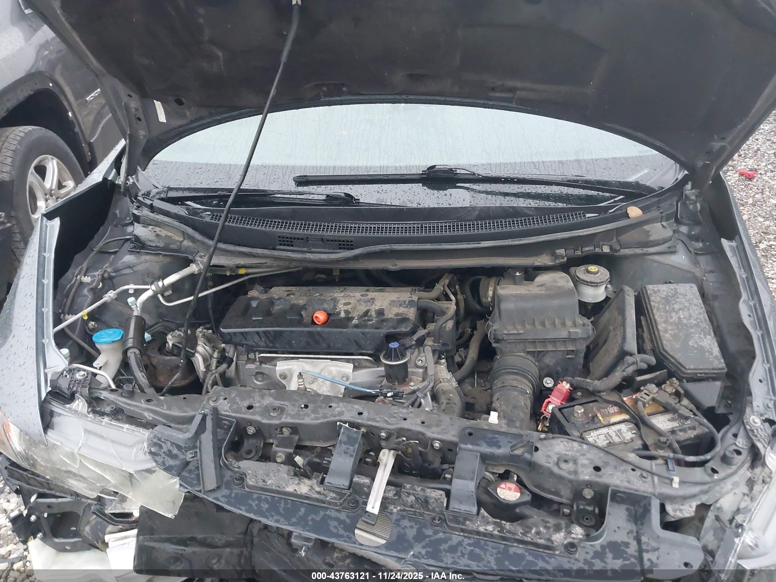 HONDA CIVIC image 10