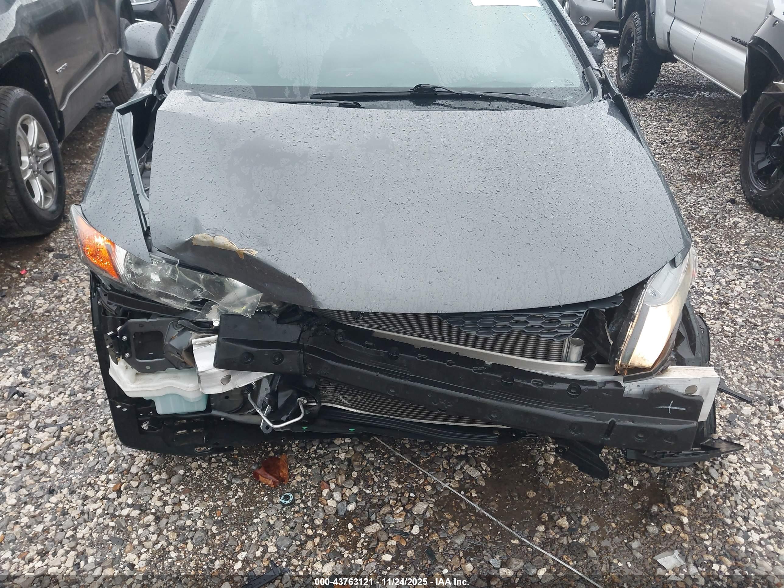 HONDA CIVIC image 6