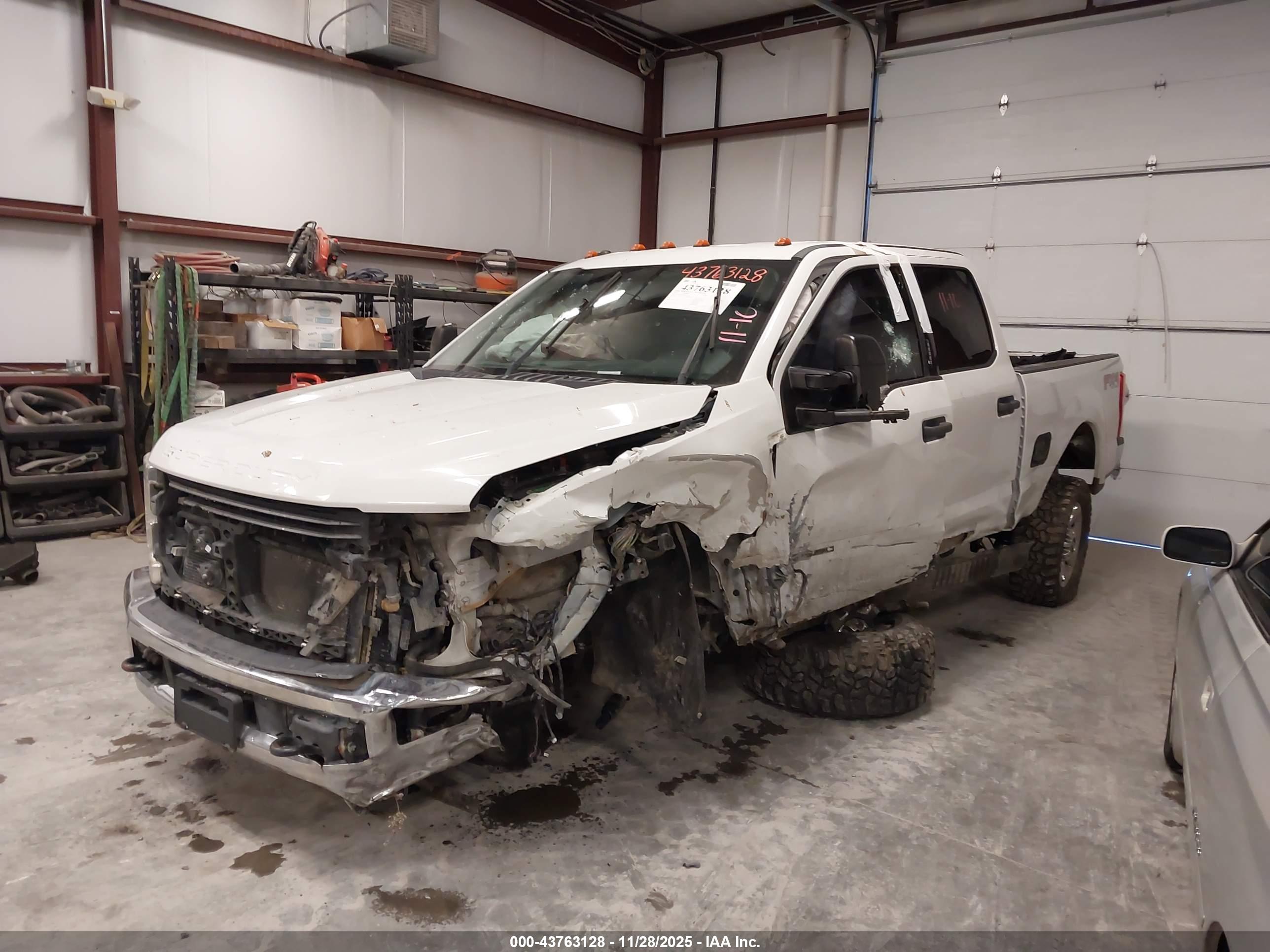 FORD F-250 image 6