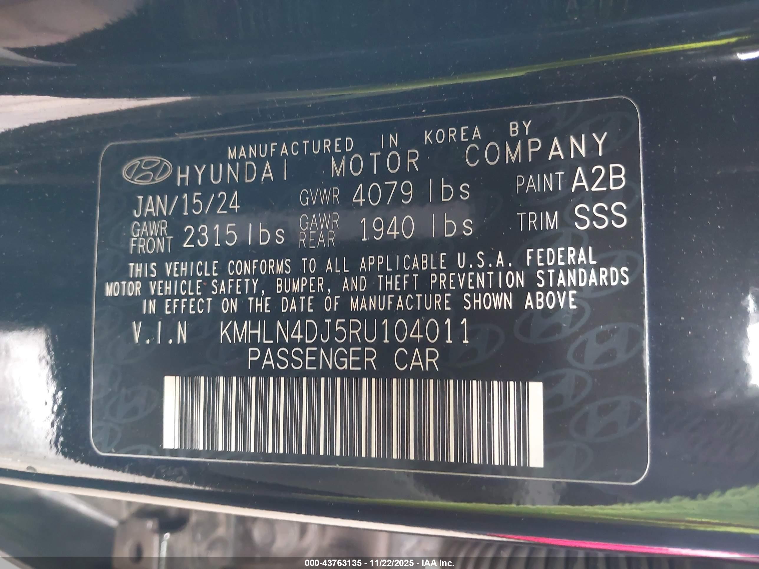 HYUNDAI ELANTRA image 9