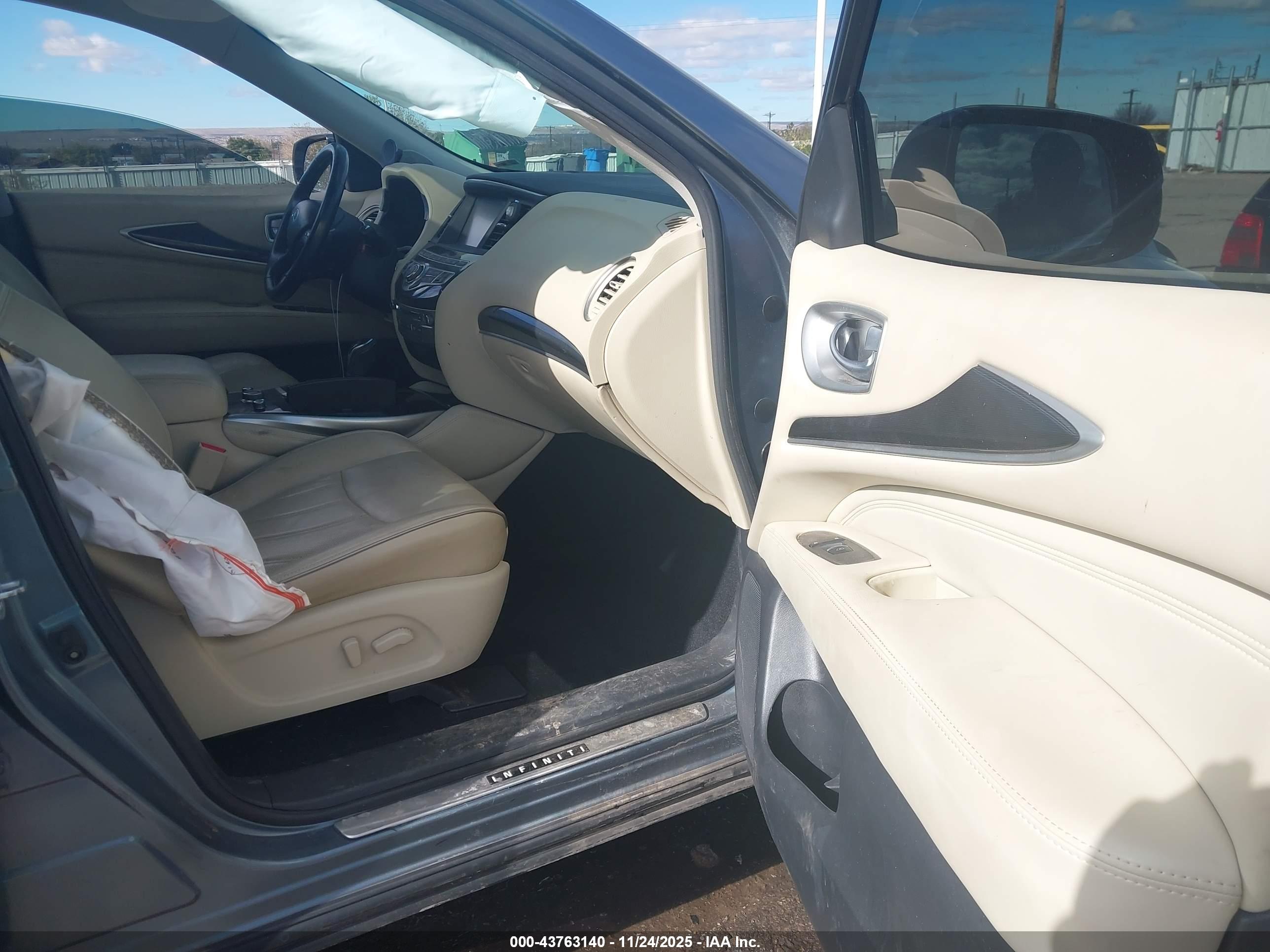 INFINITI QX60 image 5