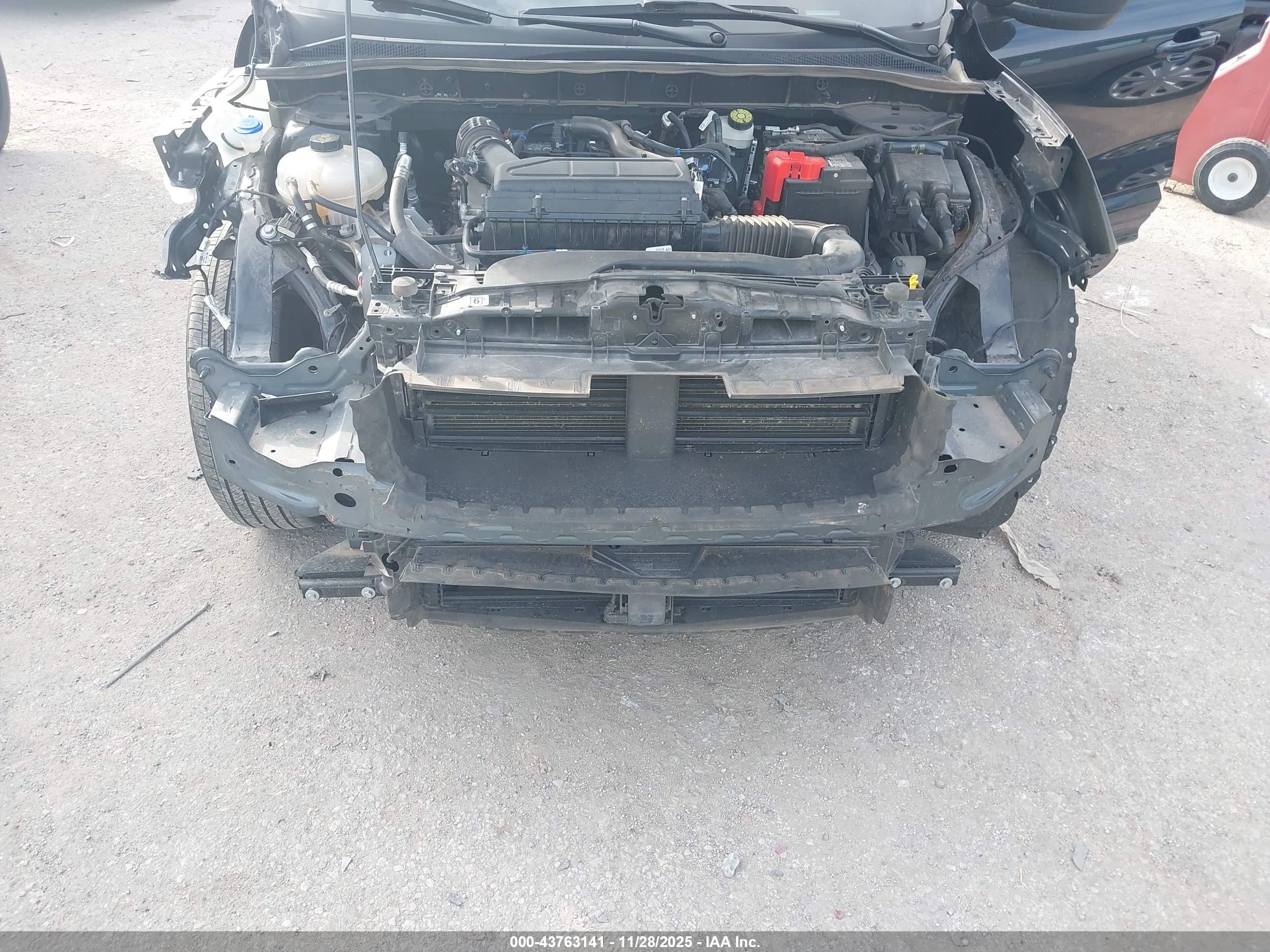 FORD ESCAPE image 6