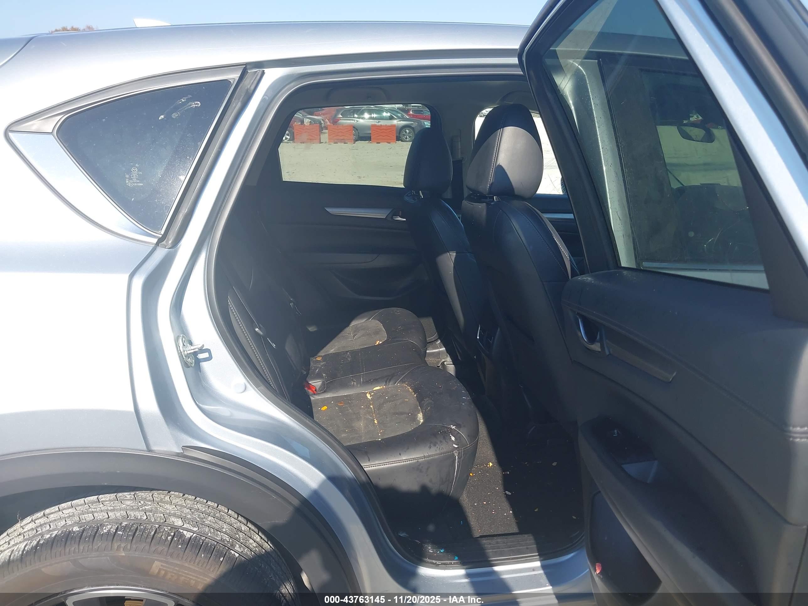 MAZDA CX-5 image 8