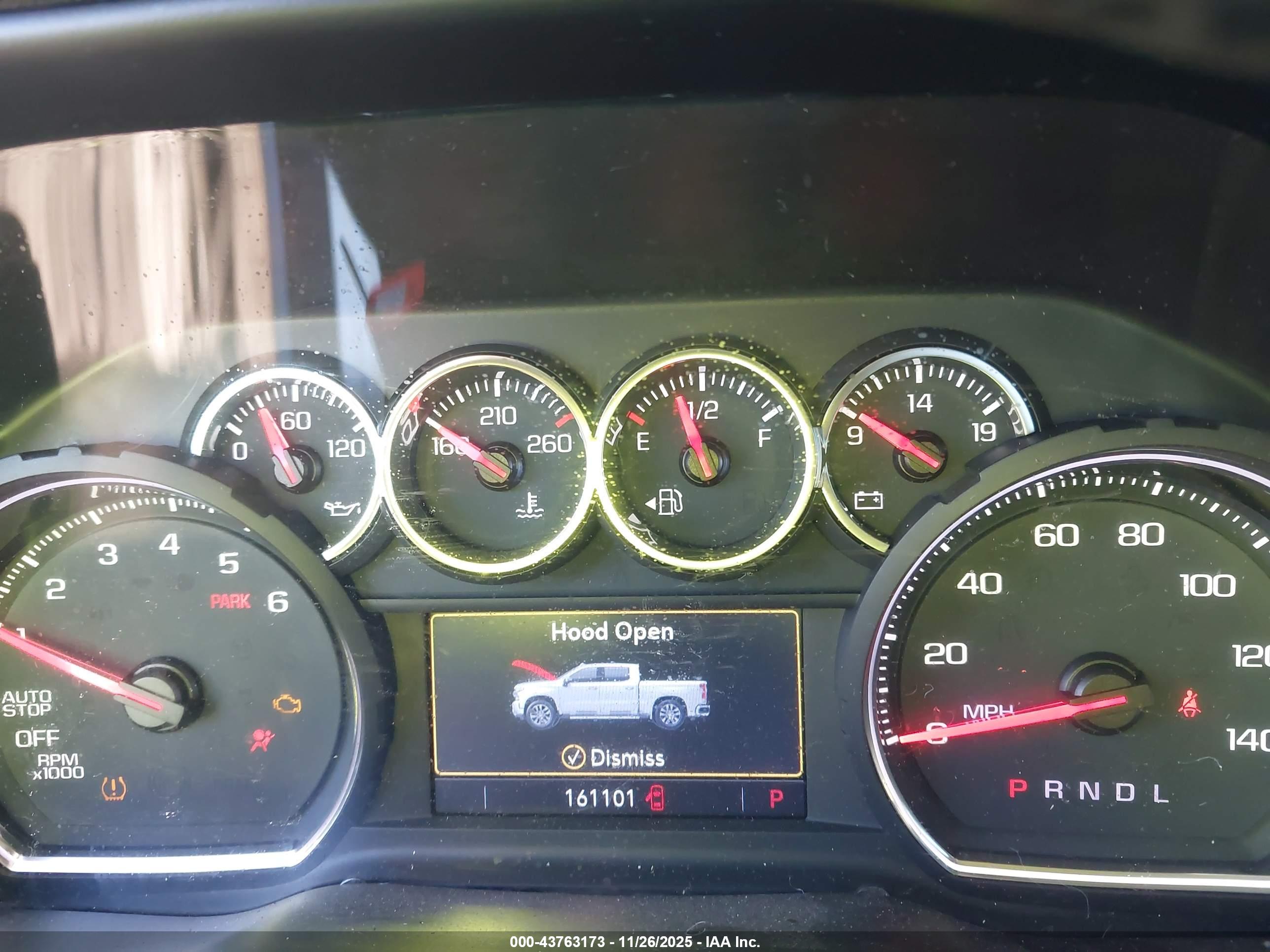CHEVROLET SILVERADO image 7