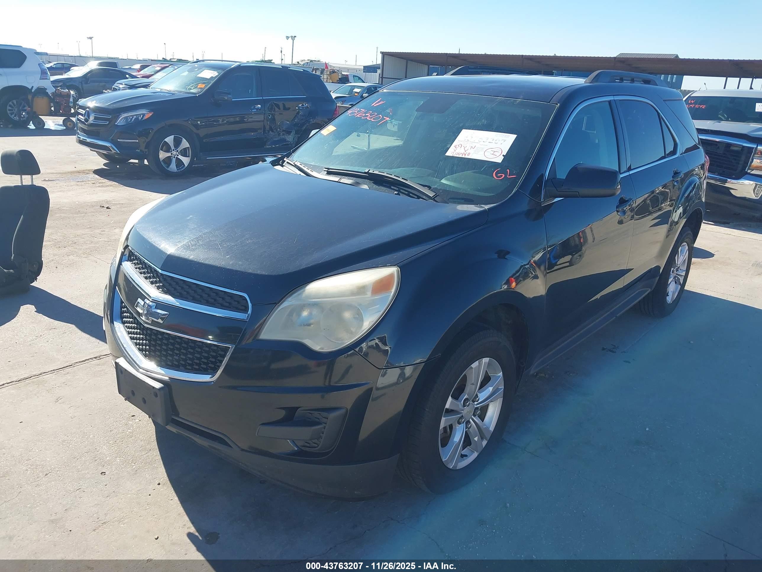 CHEVROLET EQUINOX image 2