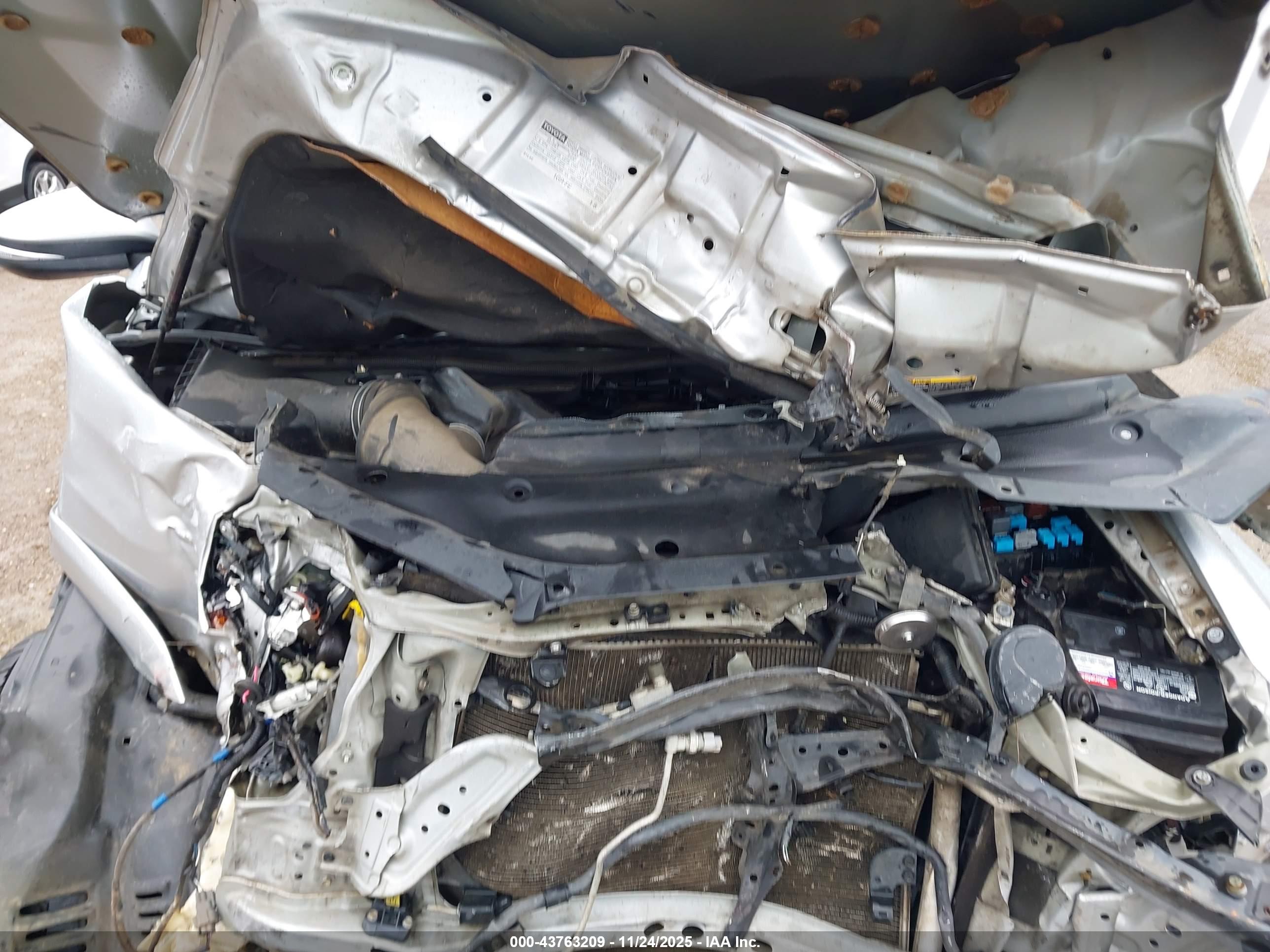 TOYOTA 4RUNNER image 10