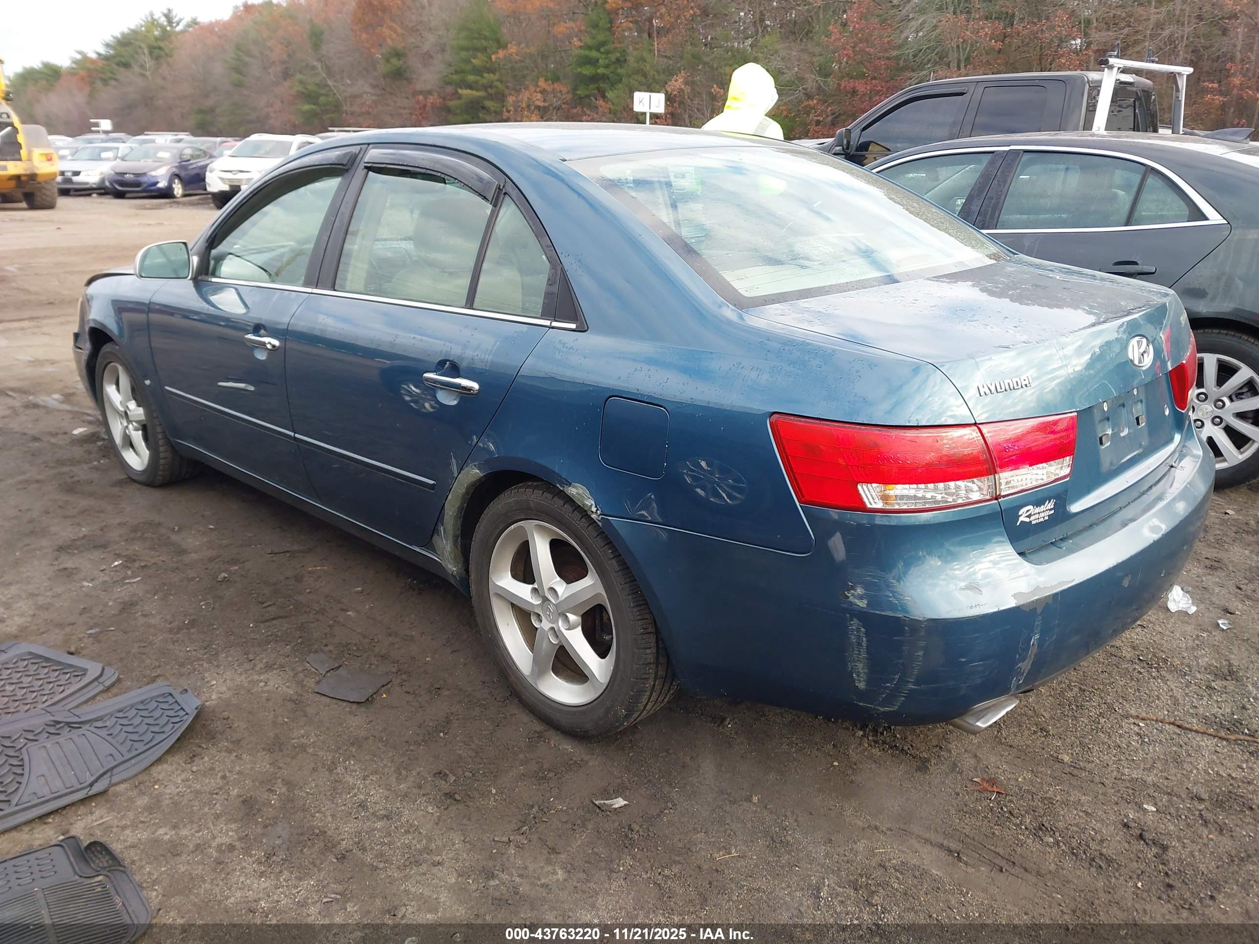 HYUNDAI SONATA image 3