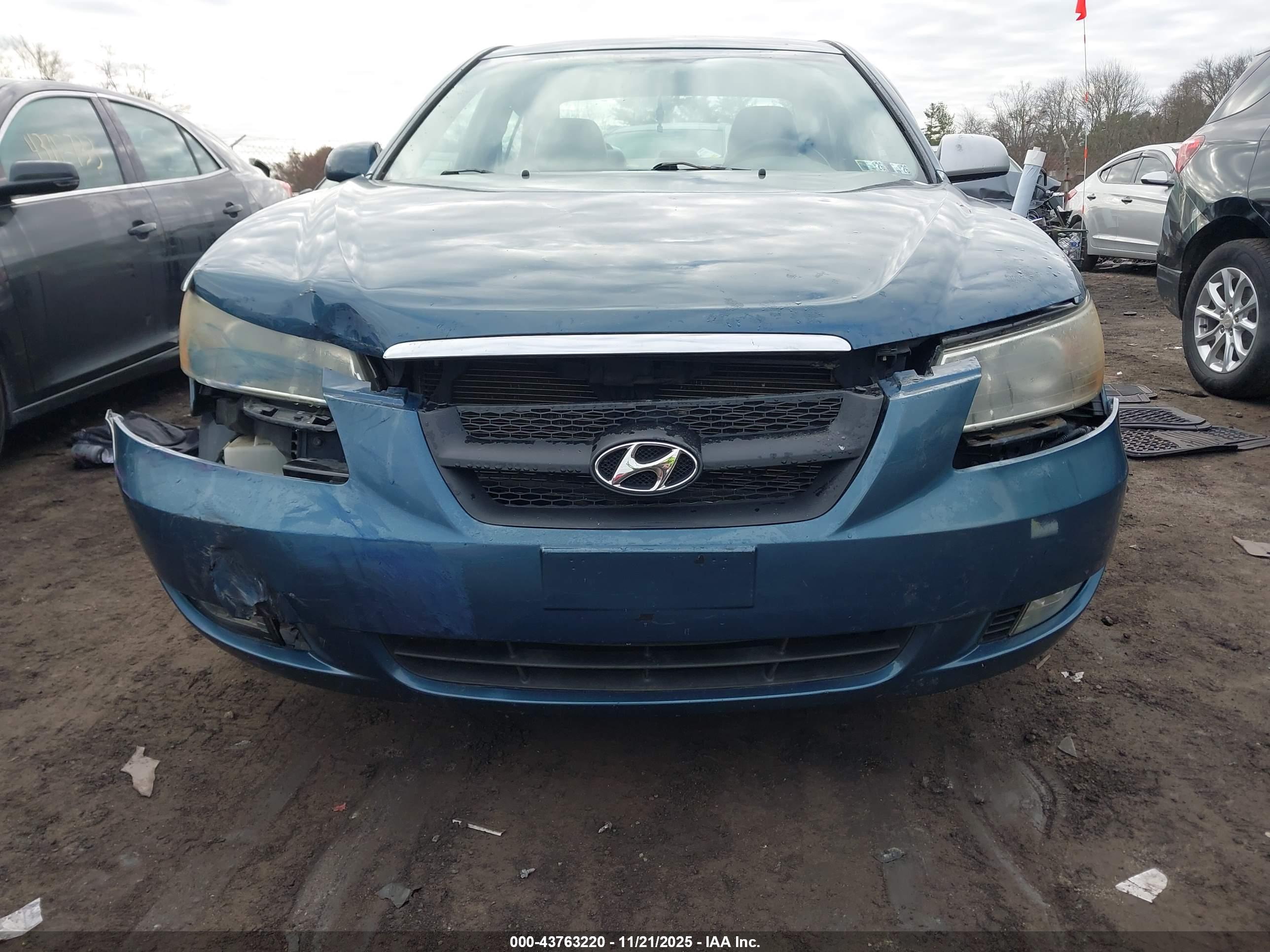 HYUNDAI SONATA image 6